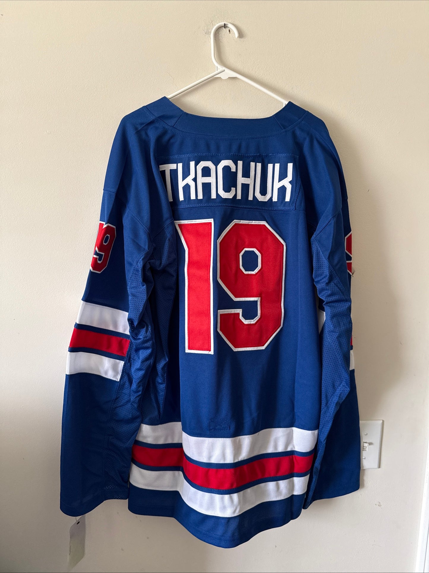 Men’s Nike Matthew Tkachuk #19 Team USA 2026 Winter Olympics Jersey Size XL RARE