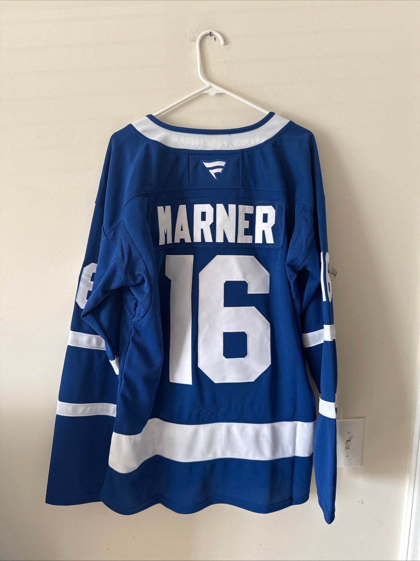 Men’s Fanatics Mitch Marner 16 Toronto Maple Leafs NHL Jersey Sz 54 - Blue RARE - Kyle’s Football Cards