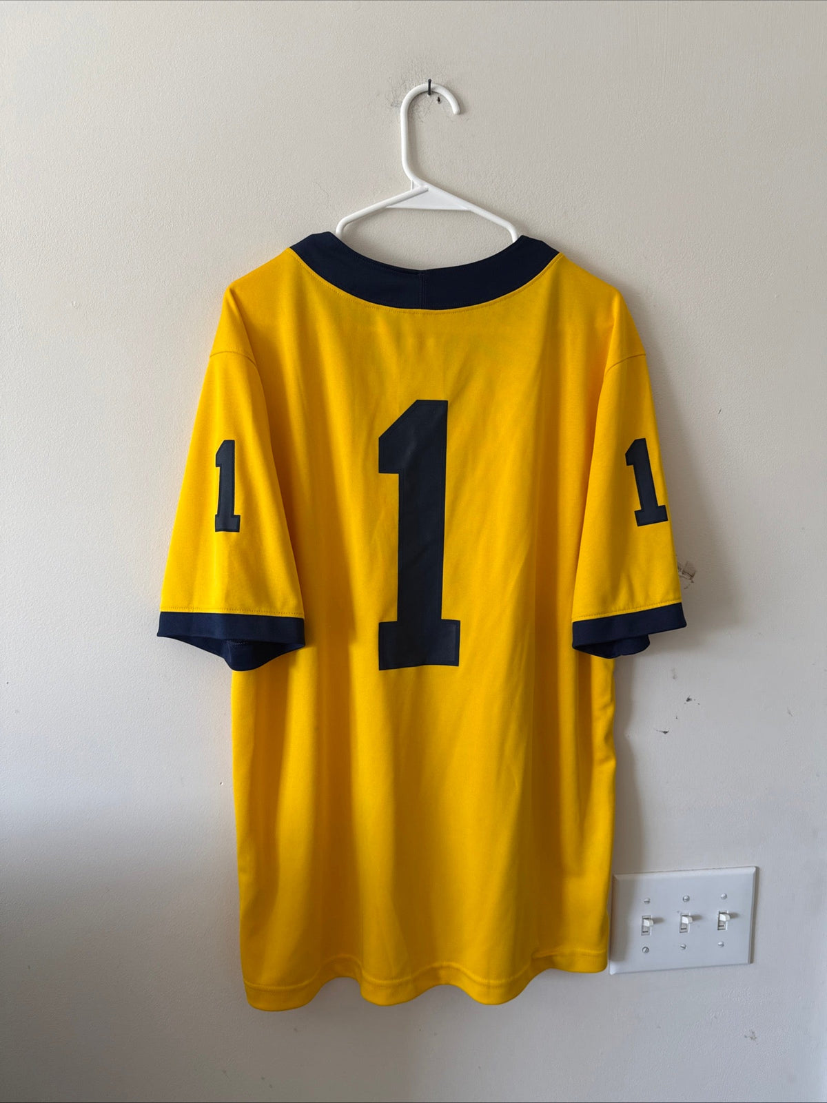 Men's Jordan Brand Michigan Wolverines #1 Alternate Jersey Sz L - Maize RARE - Kyle’s Football Cards