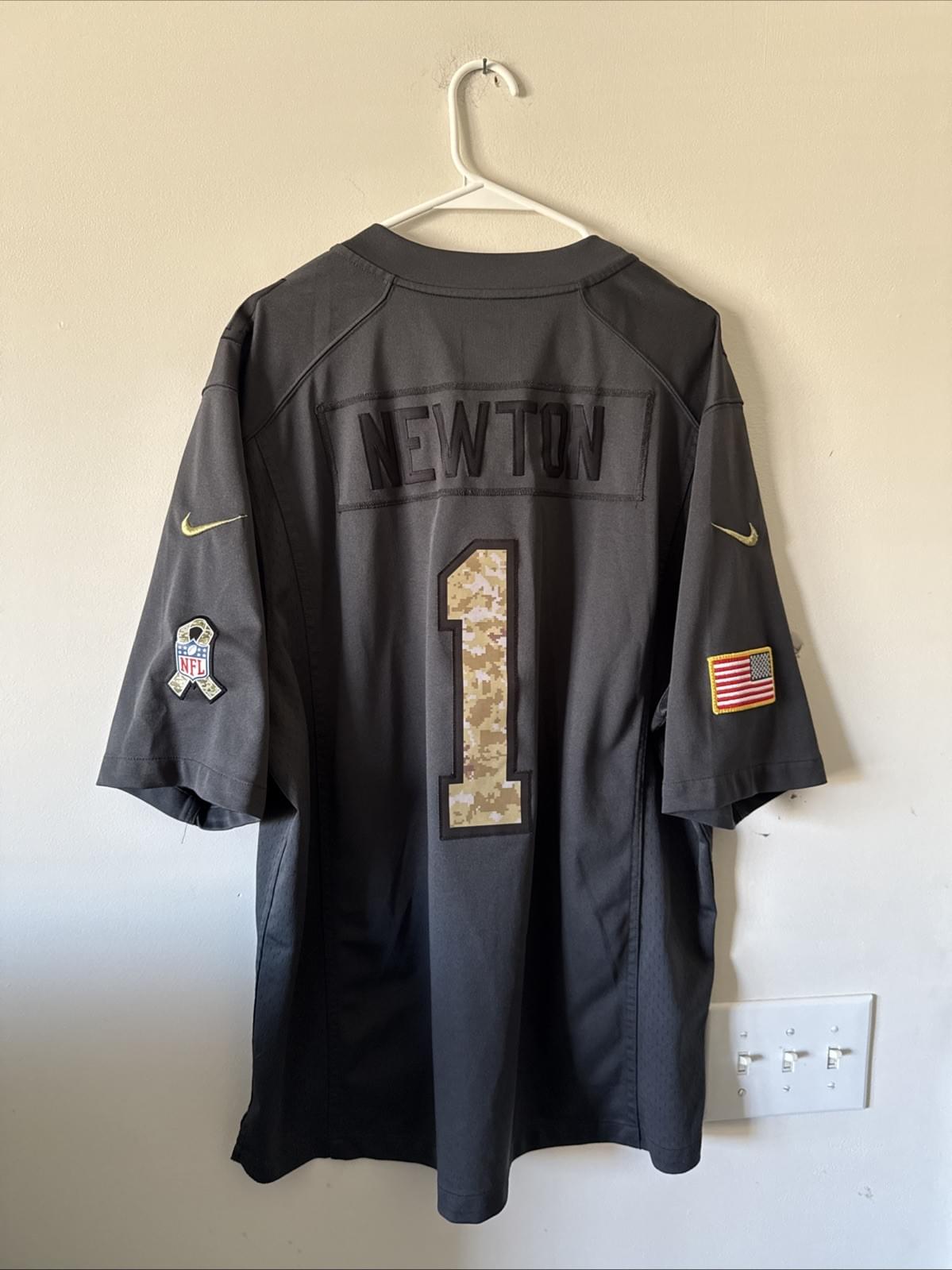 Men's Nike Cam Newton #1 Carolina Panthers Salute To Service Jersey Sz XL - RARE - Kyle’s Football Cards