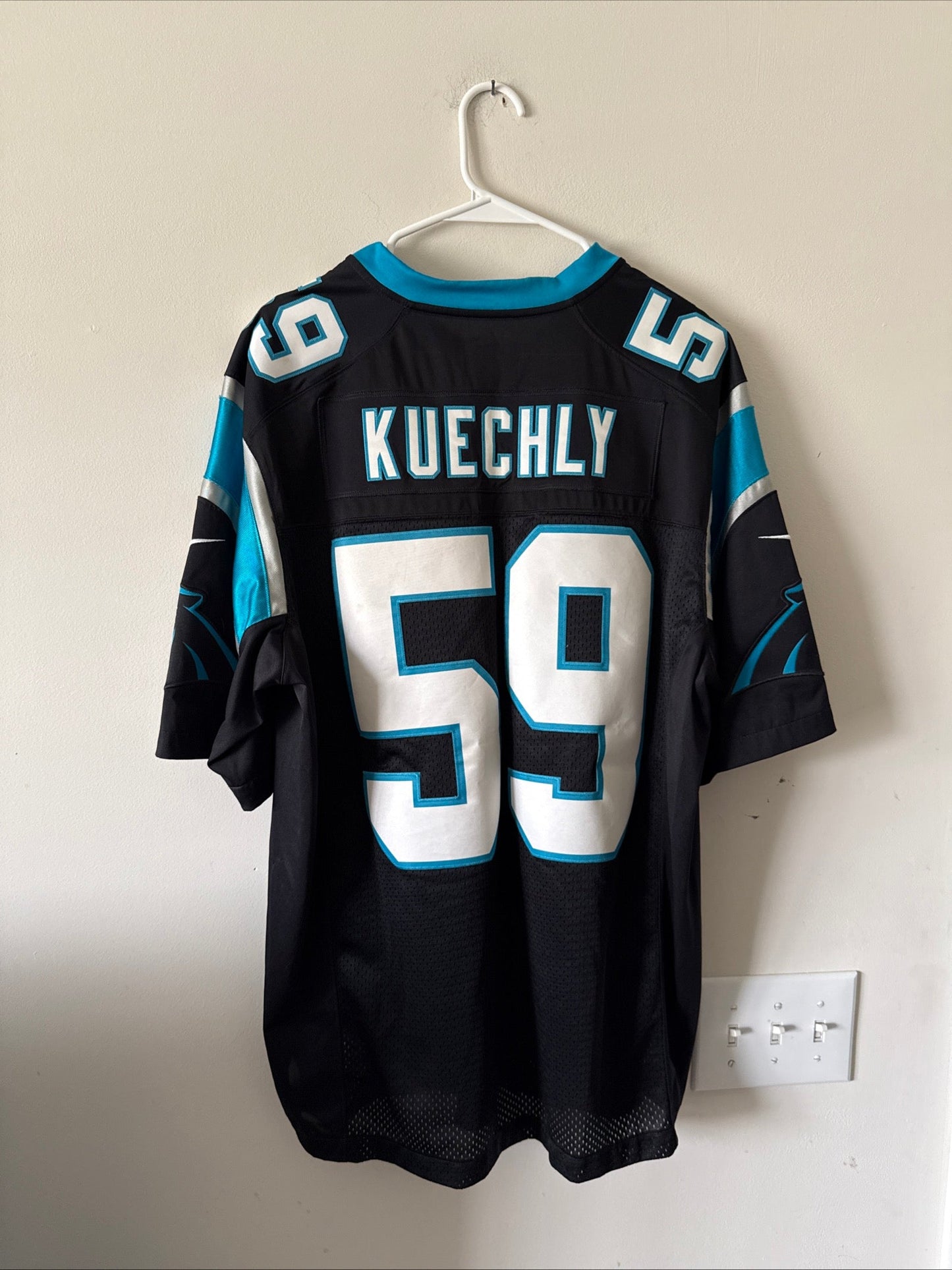 Men’s Nike Luke Kuechly 59 Carolina Panthers Limited NFL Jersey Sz L - RARE - Kyle’s Football Cards