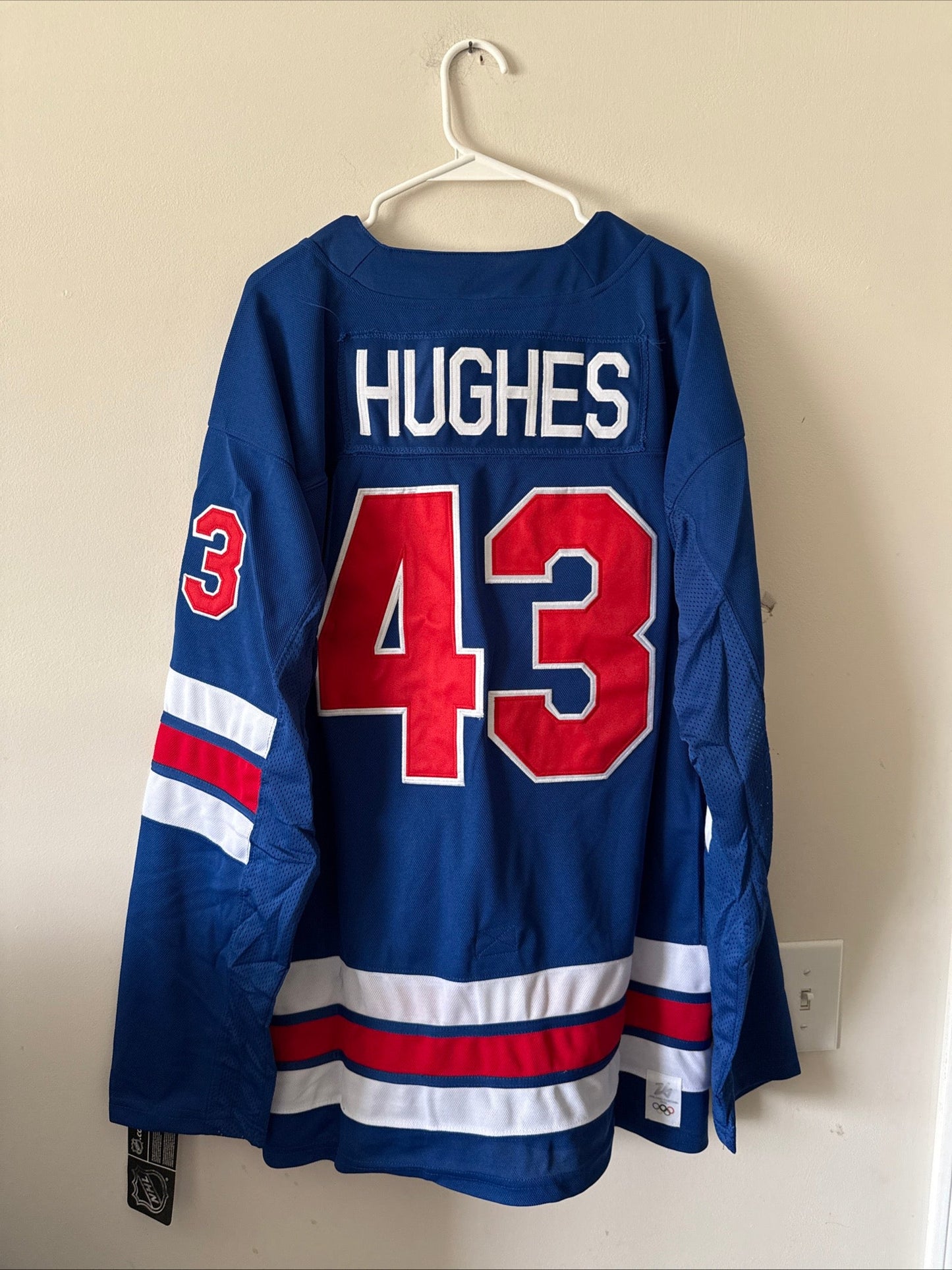 Men’s Nike Quinn Hughes 43 Team USA Hockey Jersey 2026 Olympics Sz XL Blue RARE - Kyle’s Football Cards