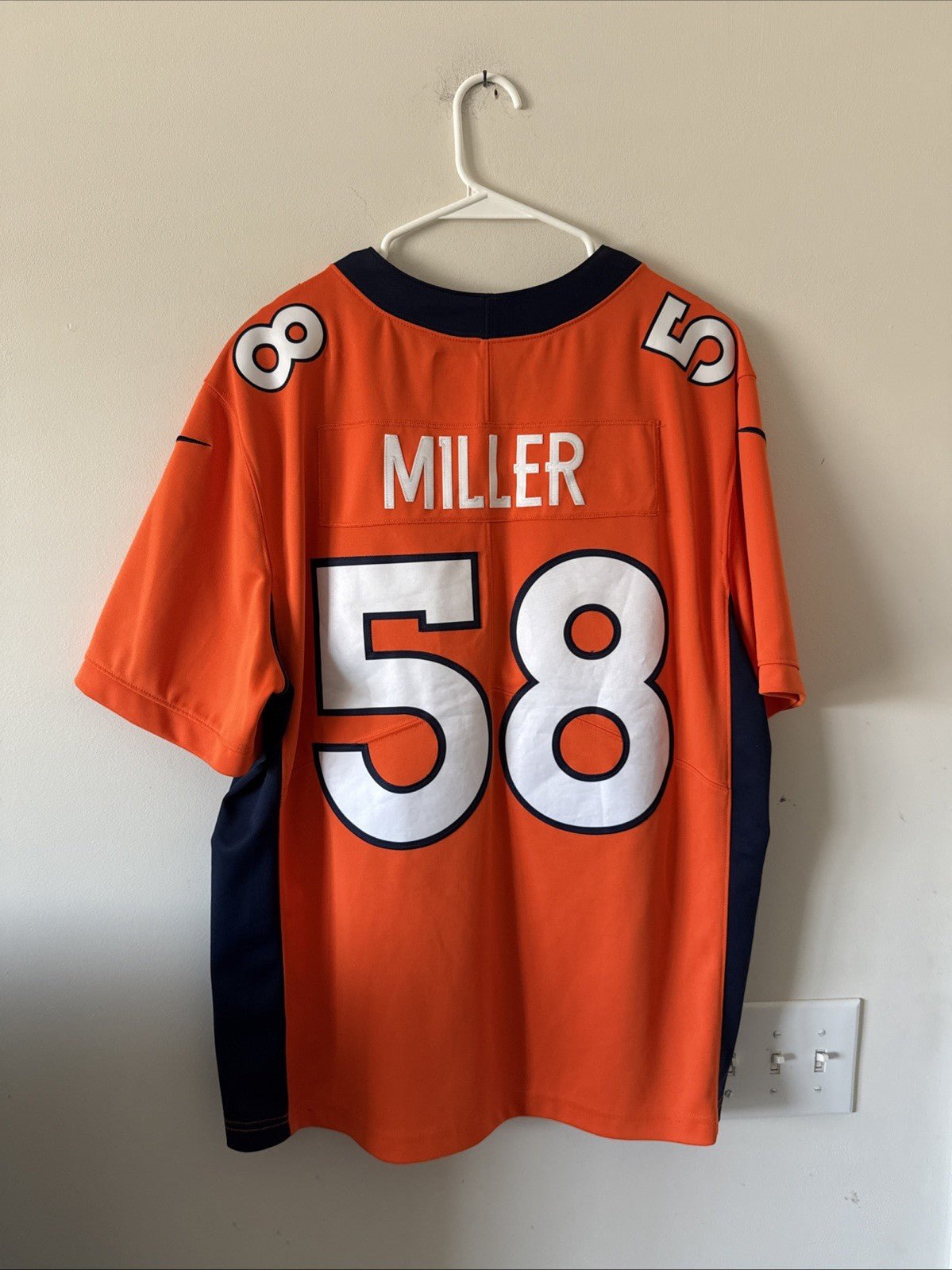 Men’s Nike Von Miller #58 Denver Broncos Vapor Limited Jersey Sz XL Orange RARE - Kyle’s Football Cards
