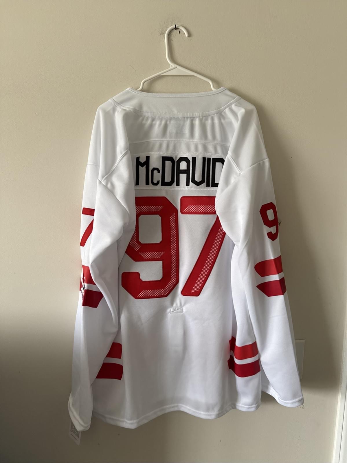 Men’s Bauer Connor McDavid #97 Team Canada 2026 Olympics Jersey Sz XL - NWT RARE