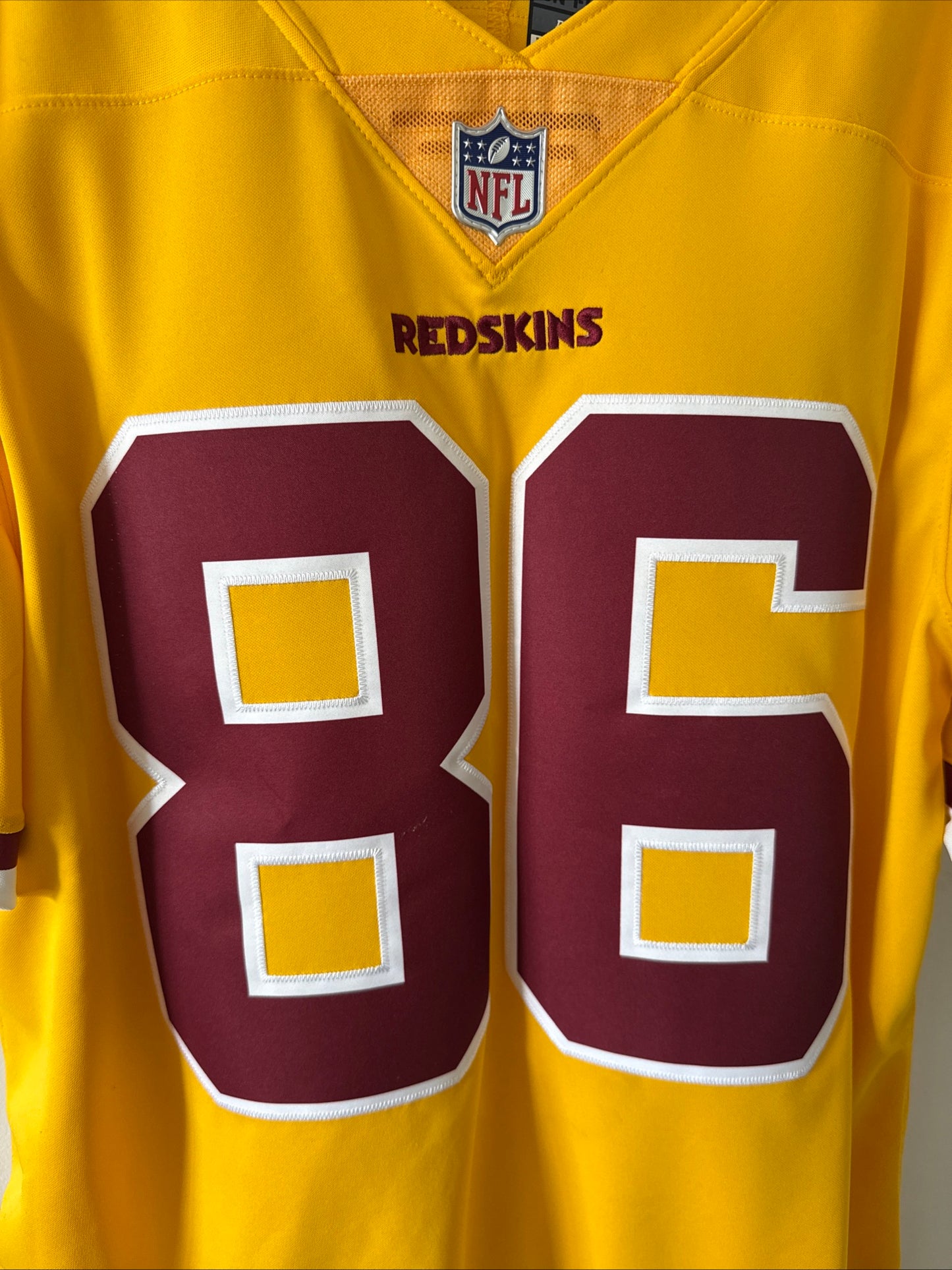 Men’s Nike Jordan Reed #86 Washington Redskins Vapor Lmtd Jersey Sz M Gold RARE