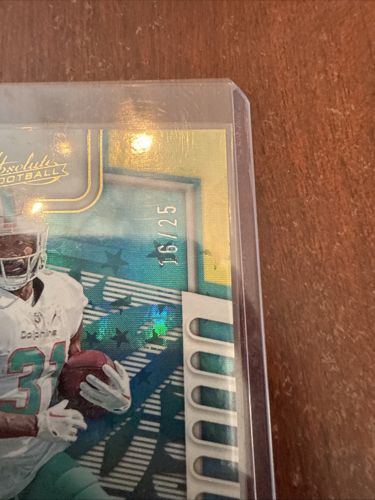 2023 Absolute Raheem Mostert /25 #40 Gold Foil Dolphins - Kyle’s Football Cards