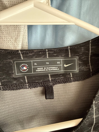 Men’s Nike Luis Robert #88 Chicago White Sox City Connect MLB Jersey Sz XL RARE
