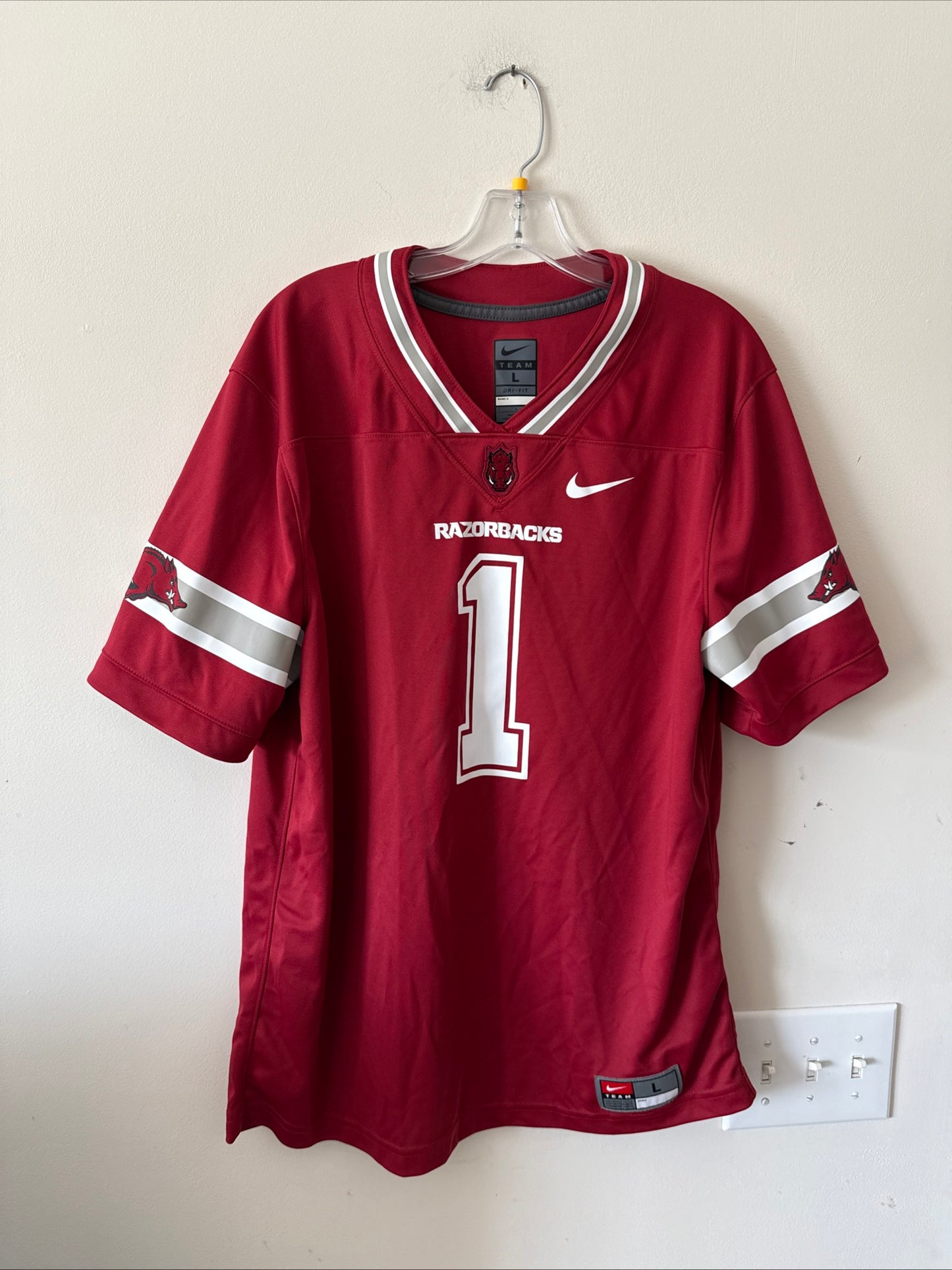 Men’s Nike Arkansas Razorbacks #1 NCAA Football Limited Jersey Sz L - Red RARE