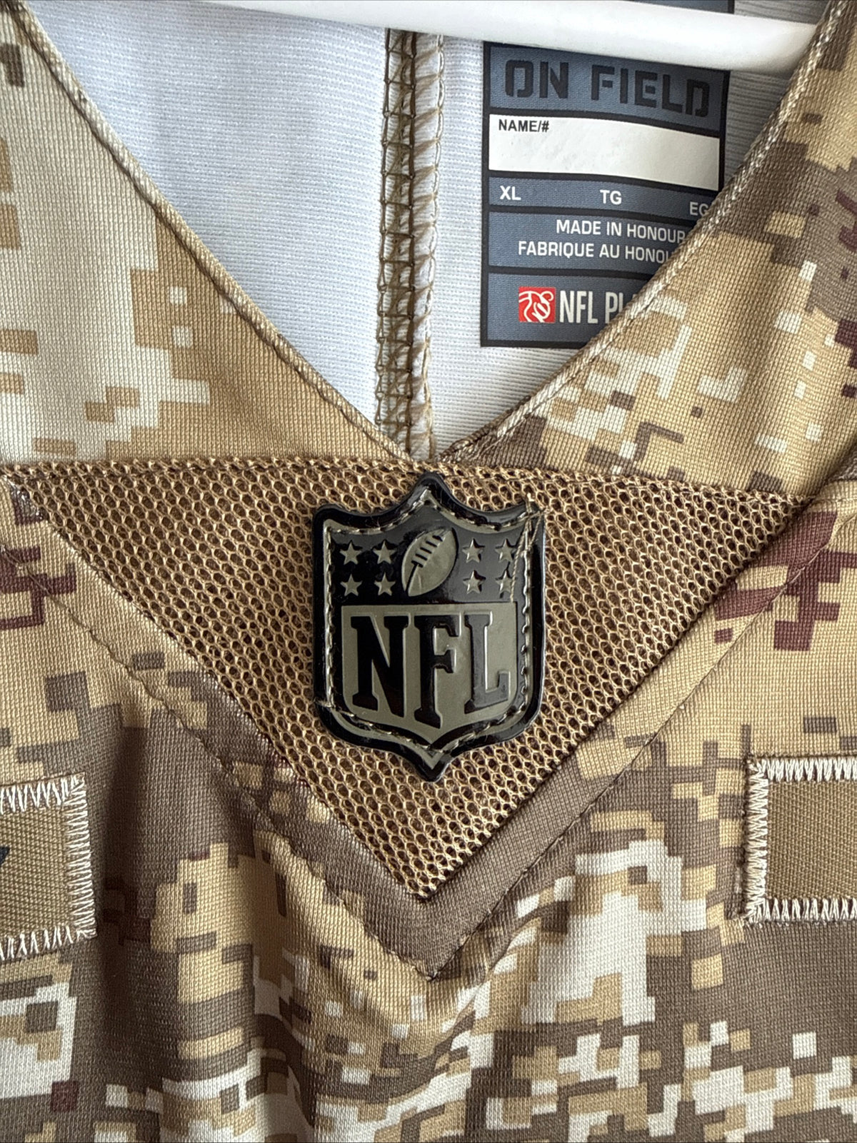 Men’s Nike Patrick Mahomes #15 Kansas City Chiefs Jersey Salute To Service Sz XL