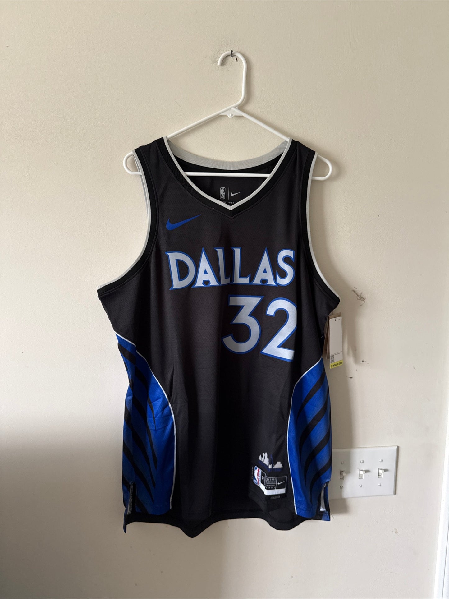 Men’s Nike Cooper Flagg #32 Dallas Mavericks 2025/26 Swingman Jersey Sz 52 RARE
