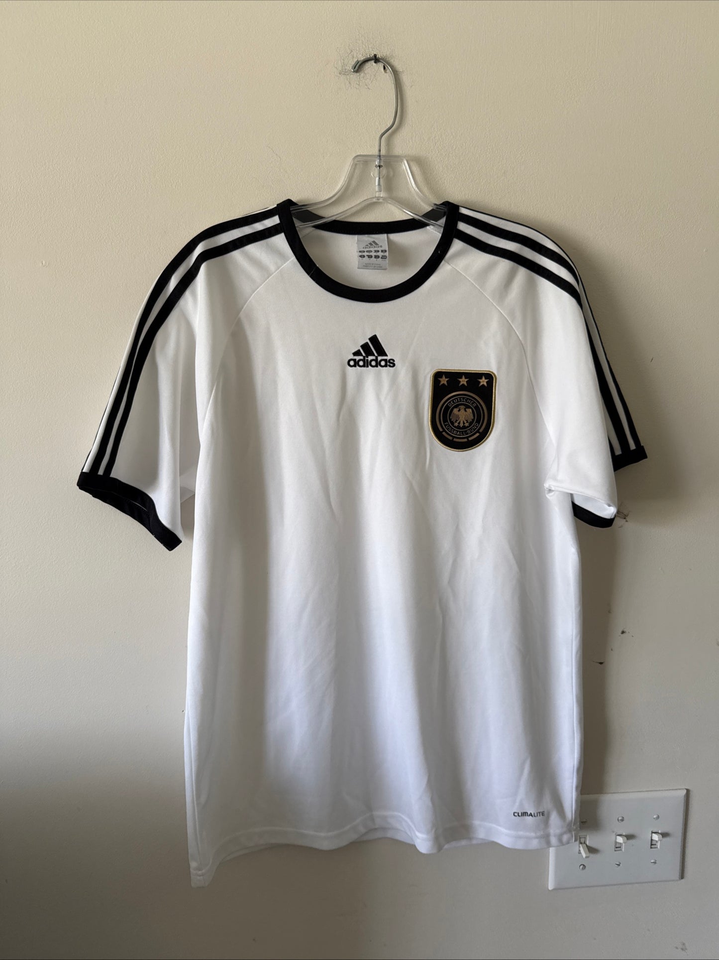 Men’s adidas Germany 2010/11 Training Football Striped Soccer Jersey Sz M