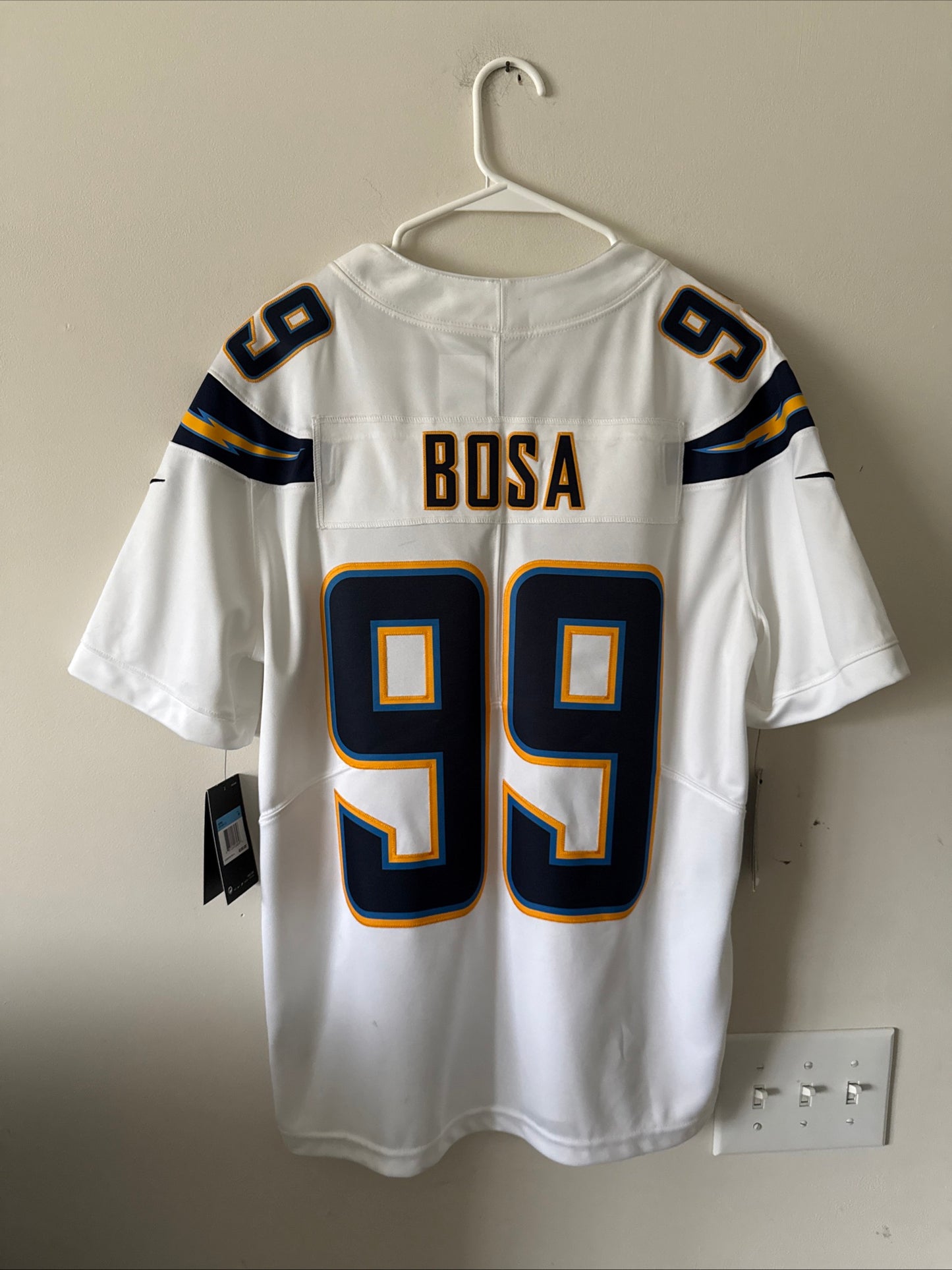 Men’s Nike Joey Bosa #99 LA Chargers Vapor Limited Jersey Sz M - White NWT RARE