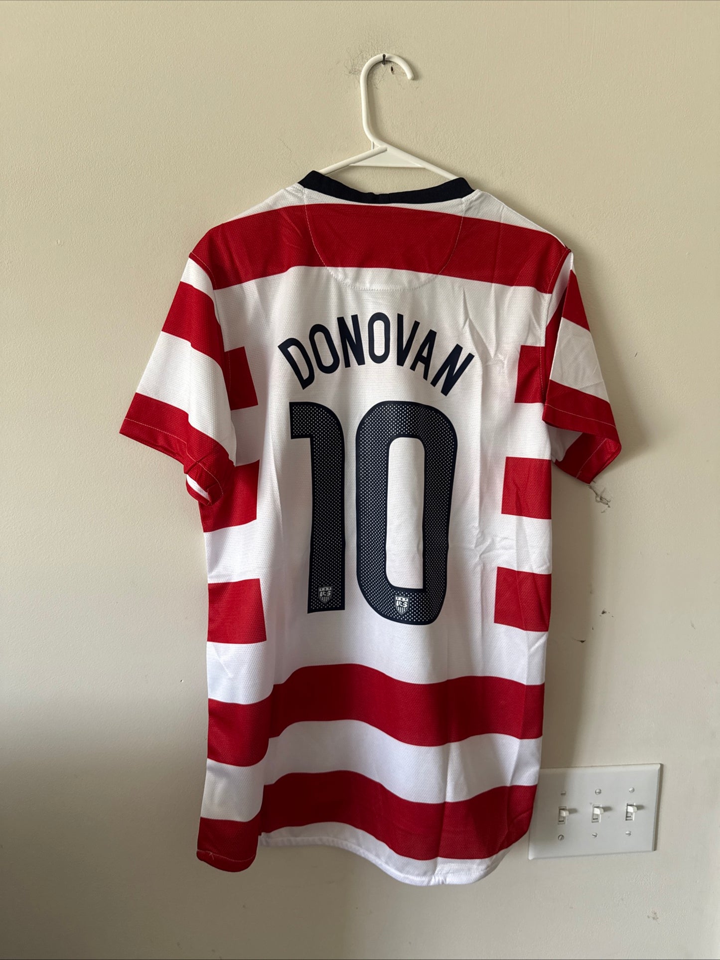 Men’s Nike Landon Donovan #10 USMNT 2012-13 Home Waldo Jersey Sz L - NWT RARE