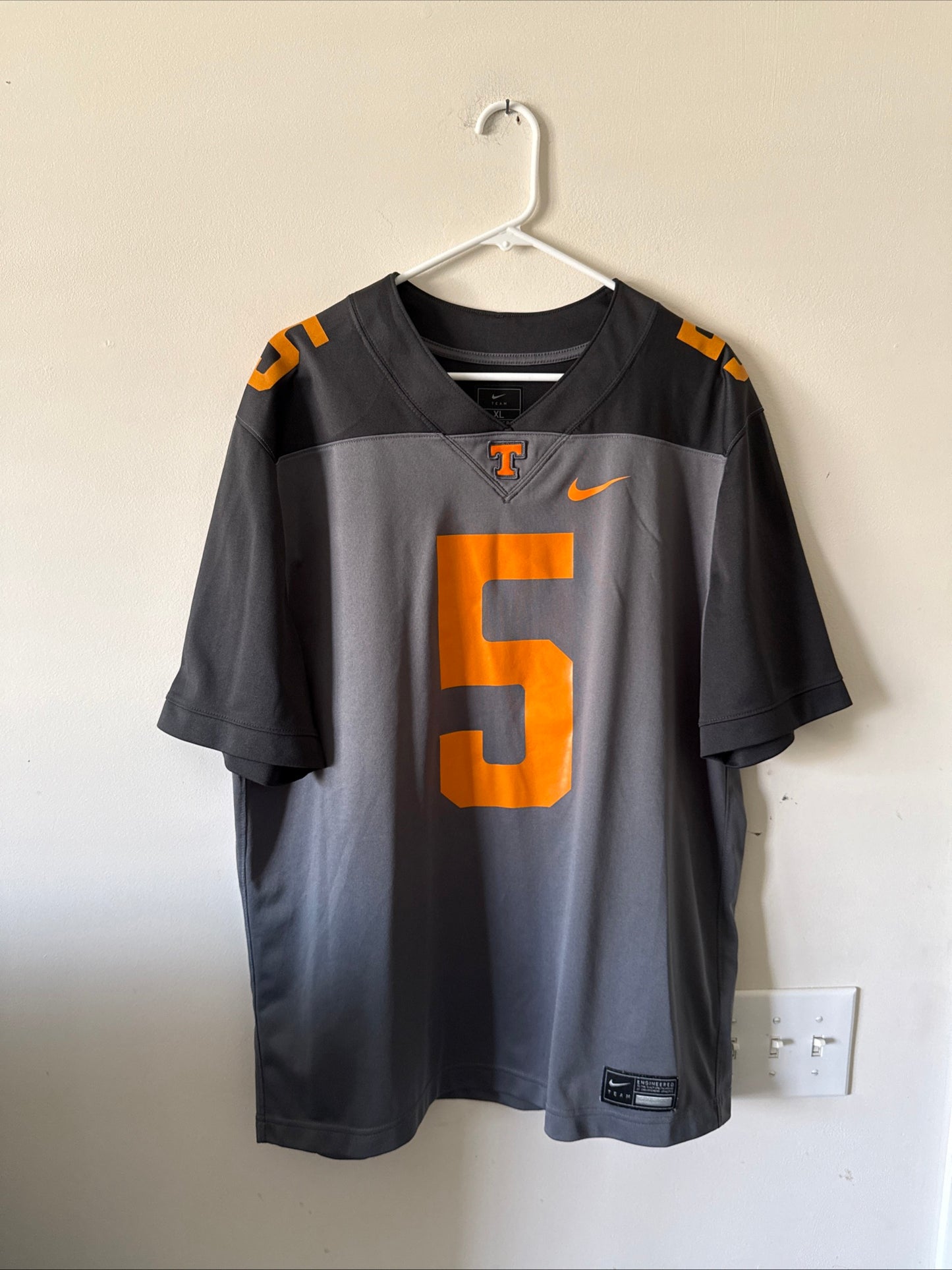 Men's Nike Hendon Hooker #5 Tennessee Volunteers Alt NCAA Jersey Sz XL - RARE