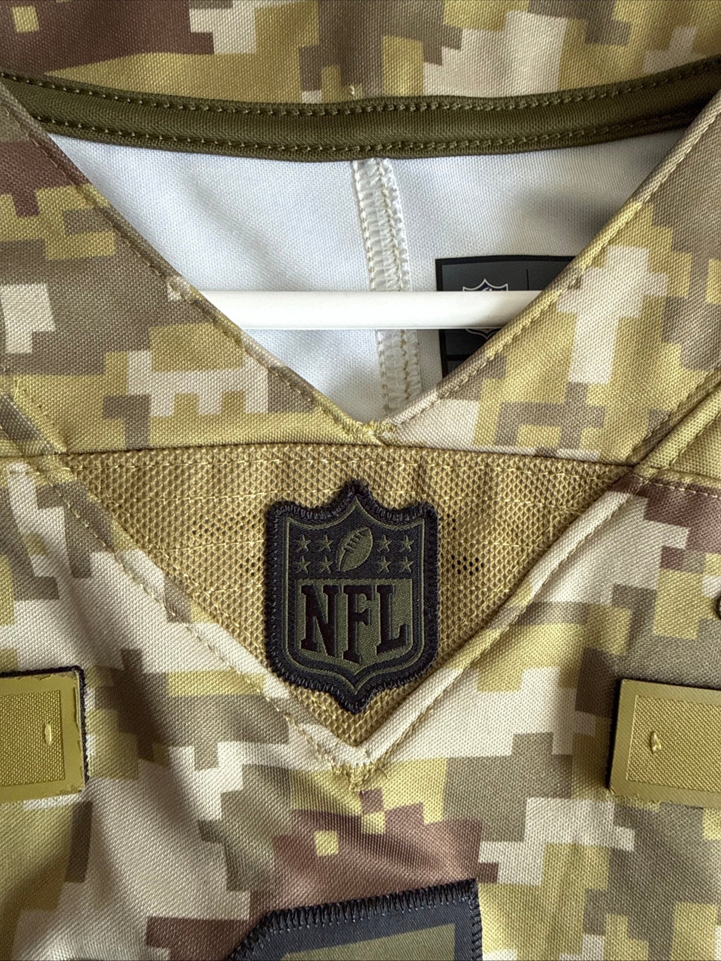 Men's Nike Cam Newton #1 Carolina Panthers Salute to Service Limited Jersey Sz M