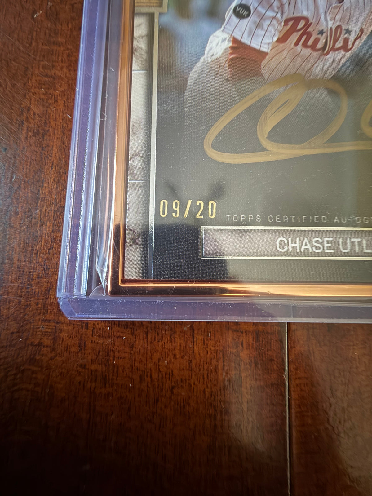 2025 Topps Museum Collection Chase Utley Gold Framed Auto Gold Ink /20 #FMA-CU