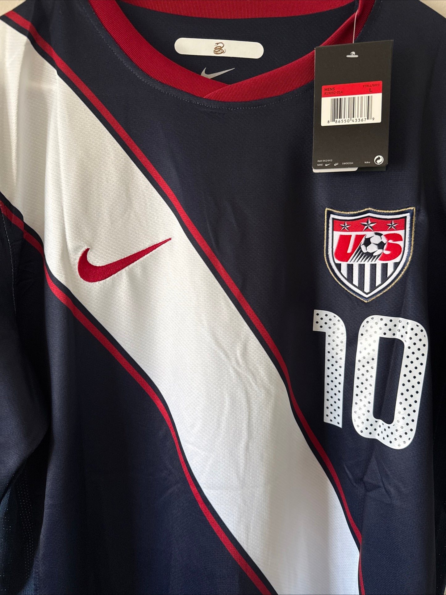 Men’s Nike Landon Donovan #10 USMNT 2010 World Cup Soccer Jersey Sz L - NWT RARE