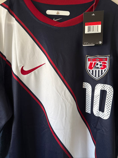 Men’s Nike Landon Donovan #10 USMNT 2010 World Cup Soccer Jersey Sz L - NWT RARE