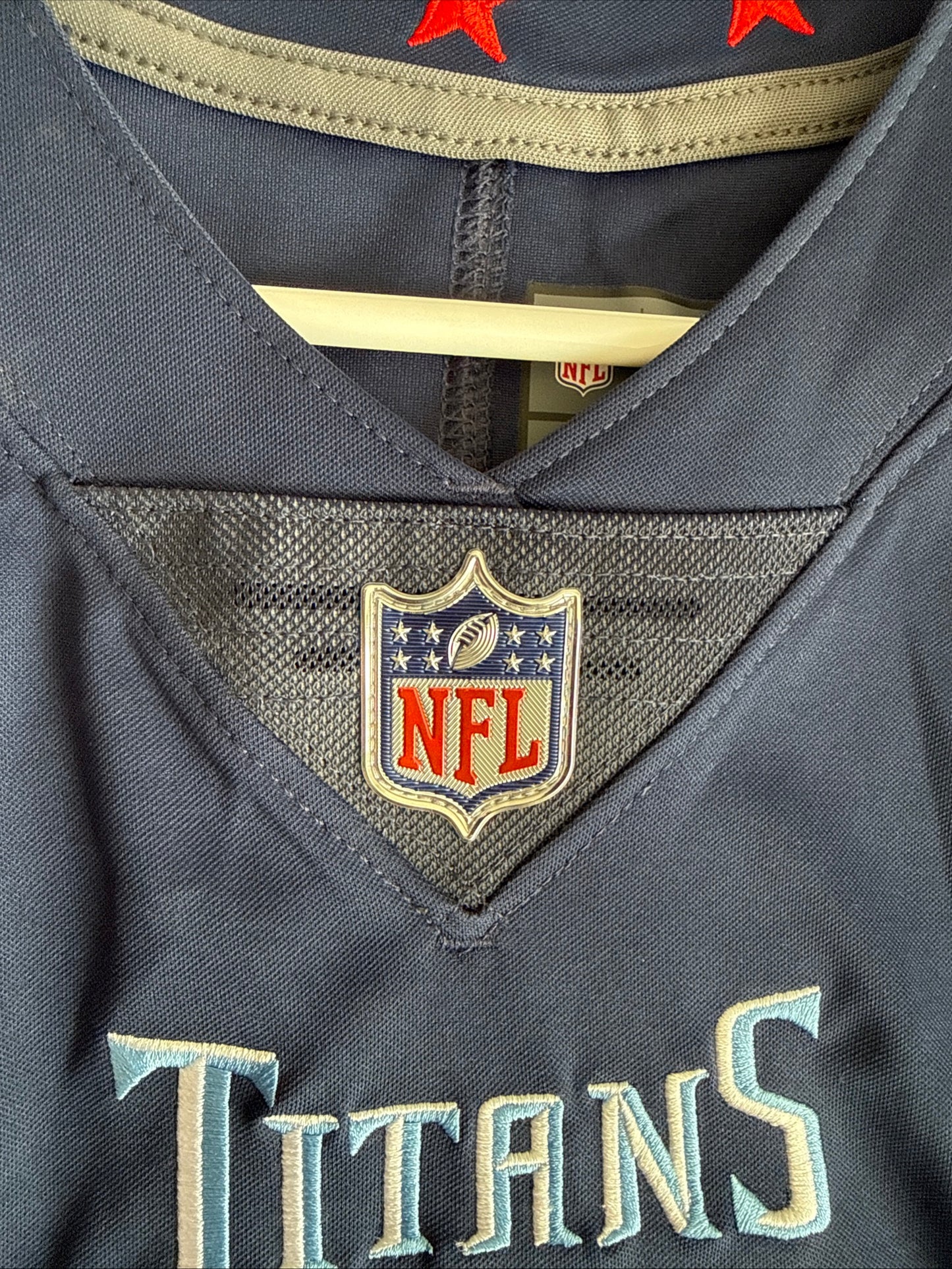 Men’s Nike Julio Jones #2 Tennessee Titans Vapor Lmtd Jersey Sz L - Blue RARE