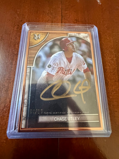 2025 Topps Museum Collection Chase Utley Gold Framed Auto Gold Ink /20 #FMA-CU