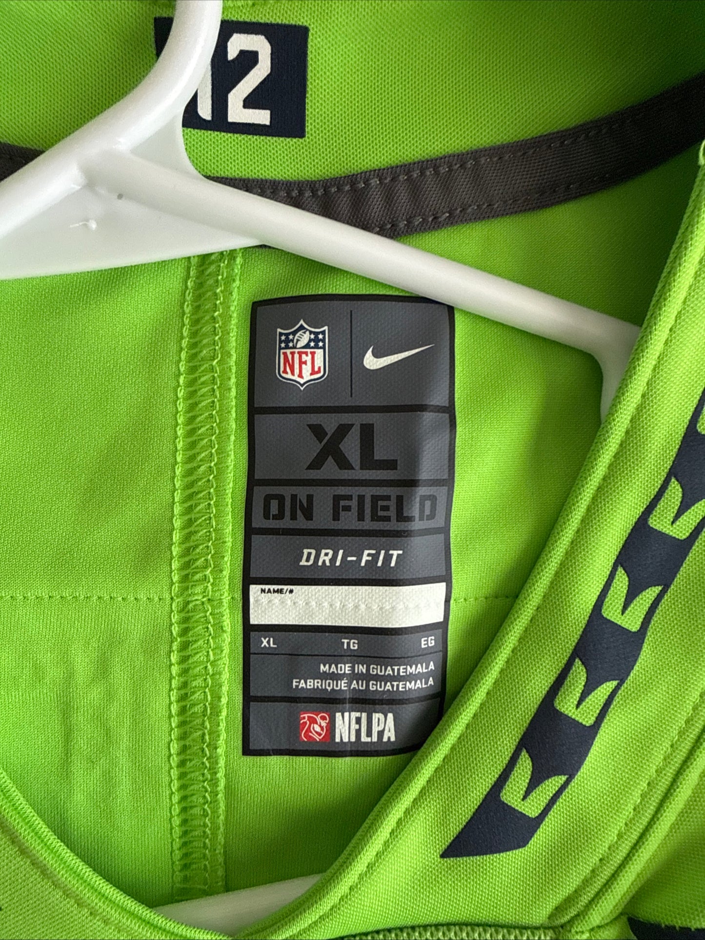 Men's Nike Tyler Lockett #16 Seattle Seahawks Vapor Lmtd Color Rush Jersey Sz XL