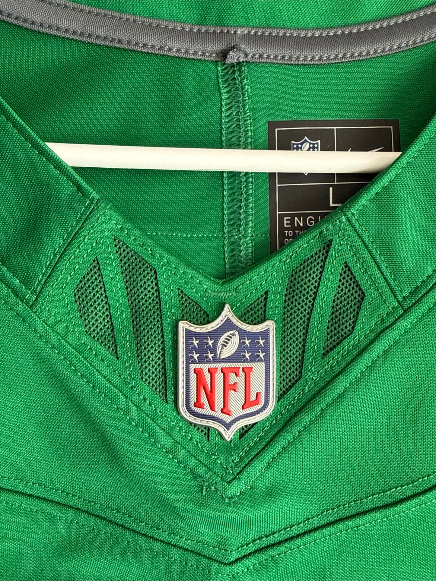 Men’s Nike AJ Brown #11 Philadelphia Eagles Vapor Lmtd Jersey Sz L - Kelly Green