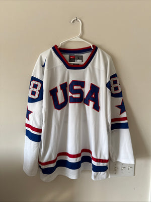 MEN’S NIKE PATRICK KANE #88 TEAM USA 2010 WINTER OLYMPICS JERSEY SZ L - RARE