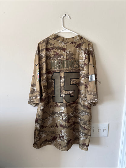 Men’s Nike Patrick Mahomes #15 Kansas City Chiefs Jersey Salute To Service Sz XL