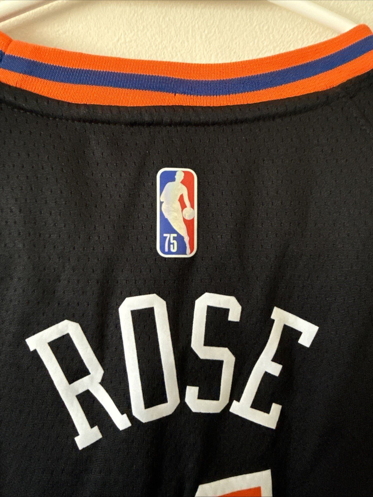 Boy’s Nike Derrick Rose 4 New York Knicks City 75th Anniversary Jersey Sz XL - Kyle’s Football Cards