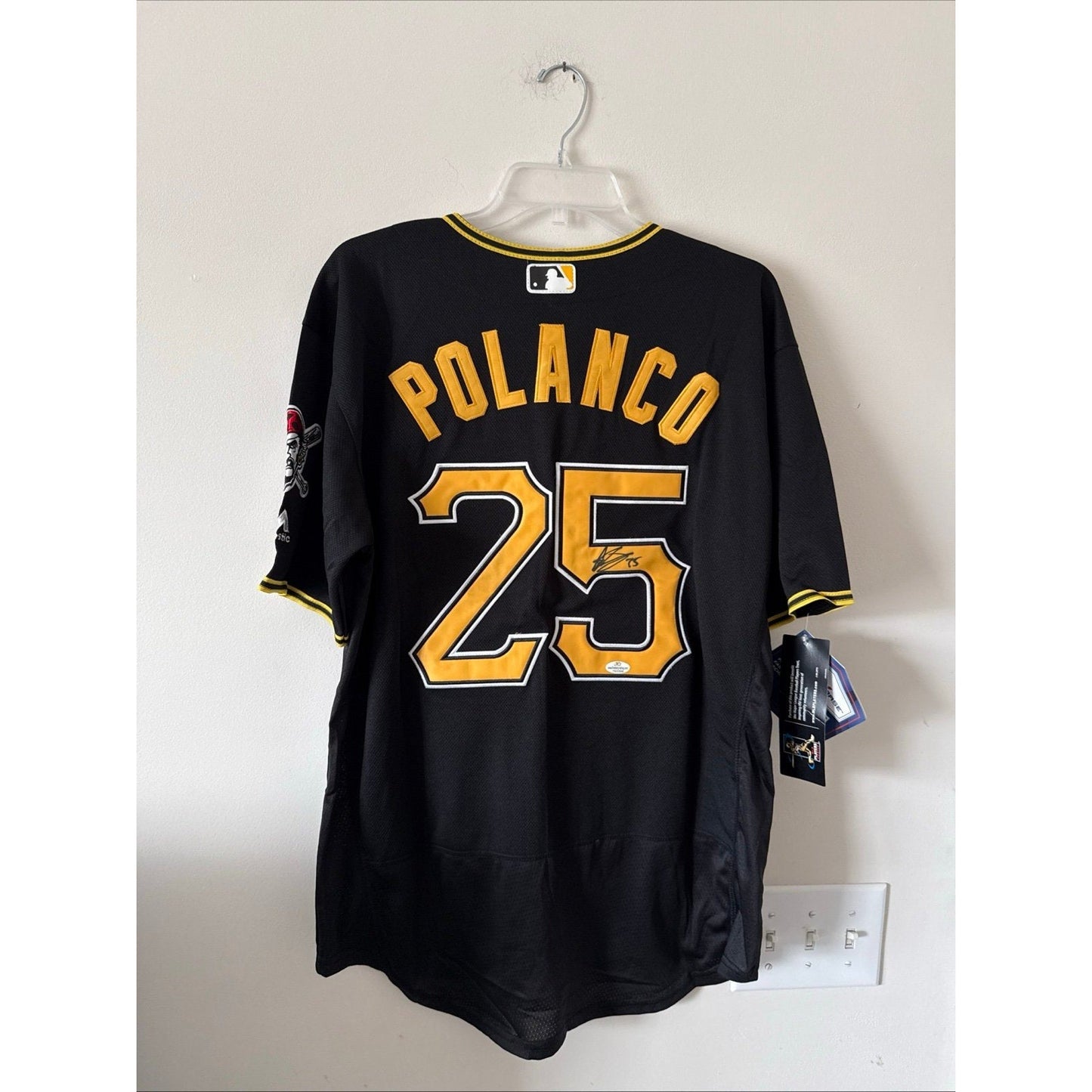 Gregory Polanco 25 Pittsburgh Pirates MLB Autographed Jersey COA Size 44 NWT - Kyle’s Football Cards