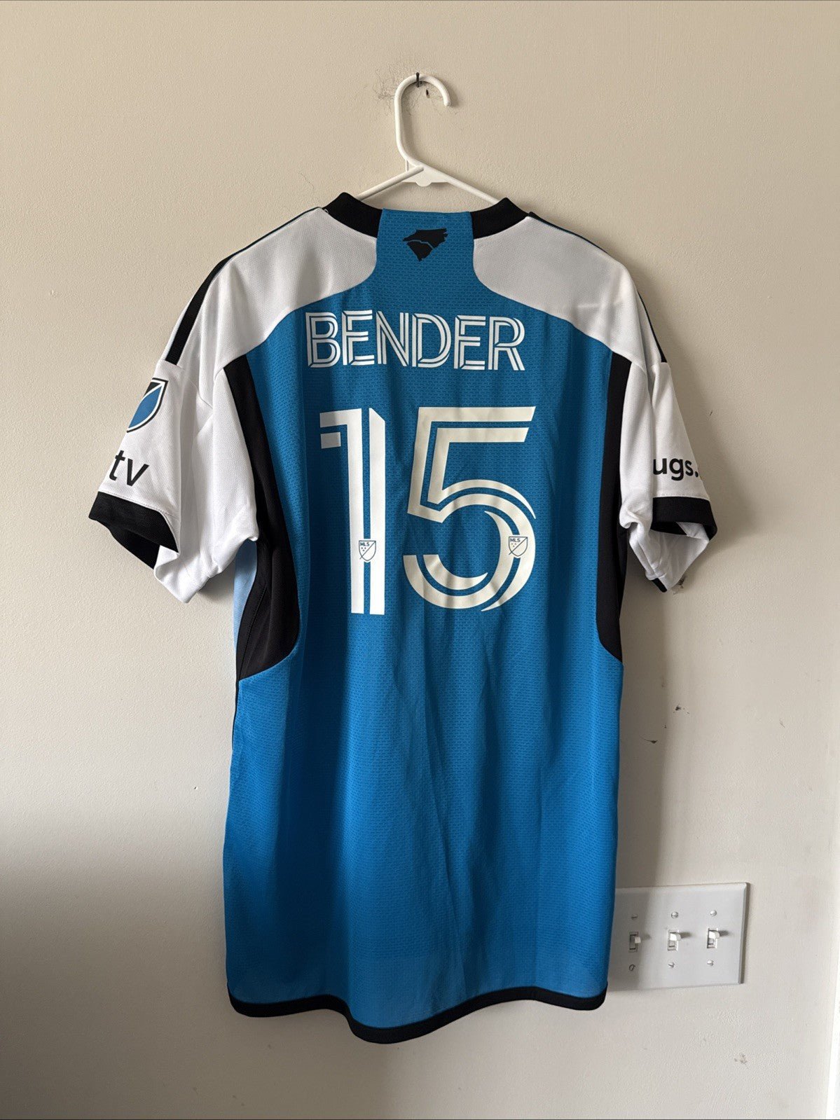 Men’s adidas Ben Bender 15 Charlotte FC 2024/25 MLS Jersey Sz L - White NWT - Kyle’s Football Cards