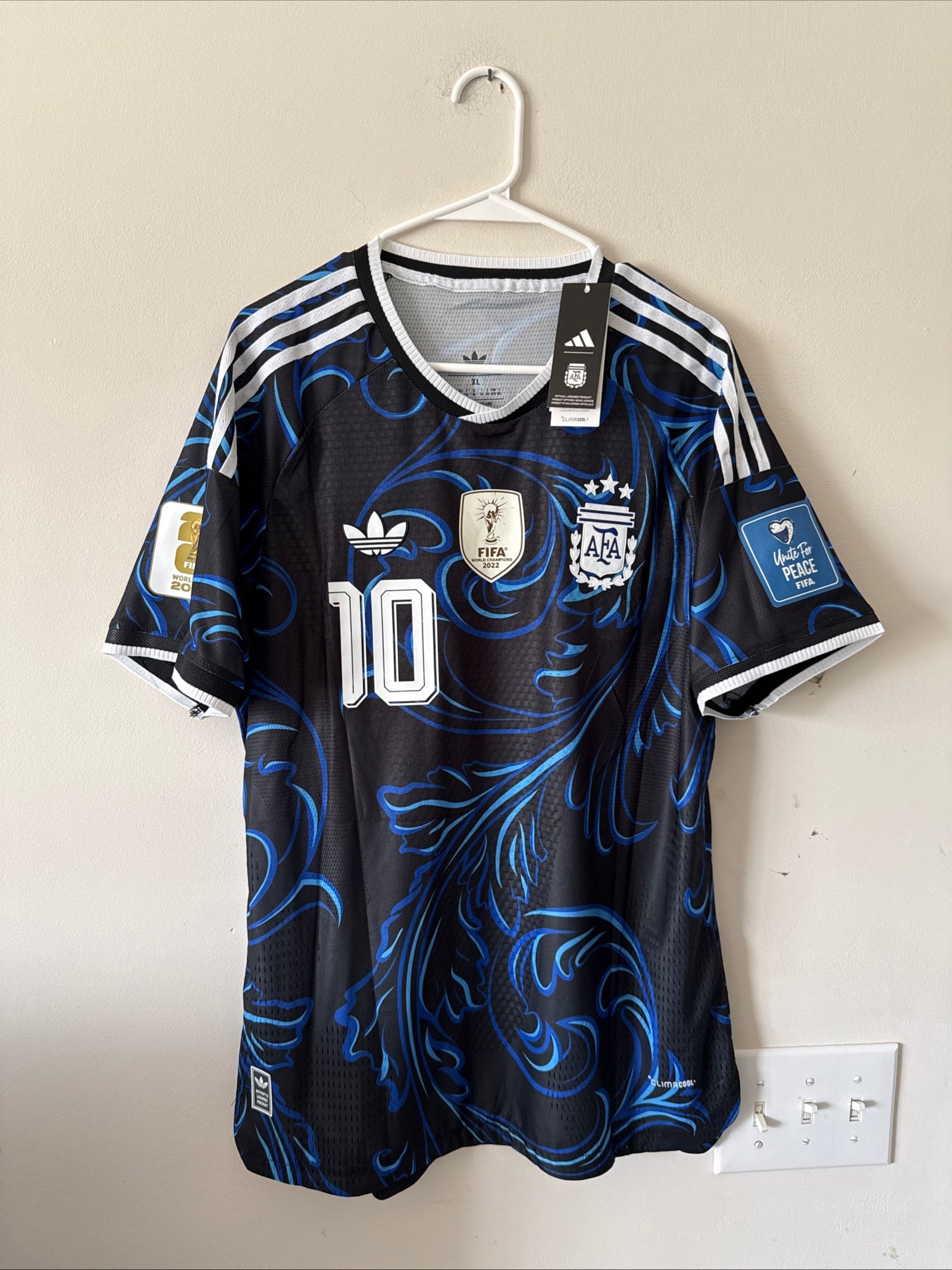 Men's adidas Lionel Messi 10 Argentina National Team 2026 Away Jersey Sz XL NWT - Kyle’s Football Cards