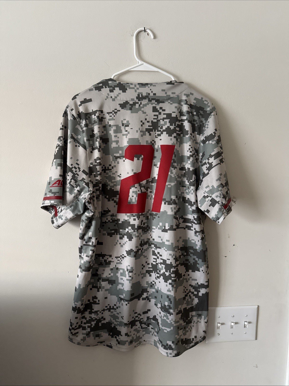 Men's adidas NC State Wolfpack 21 Replica Baseball NCAA Jersey Sz M - Camo RARE - Kyle’s Football Cards