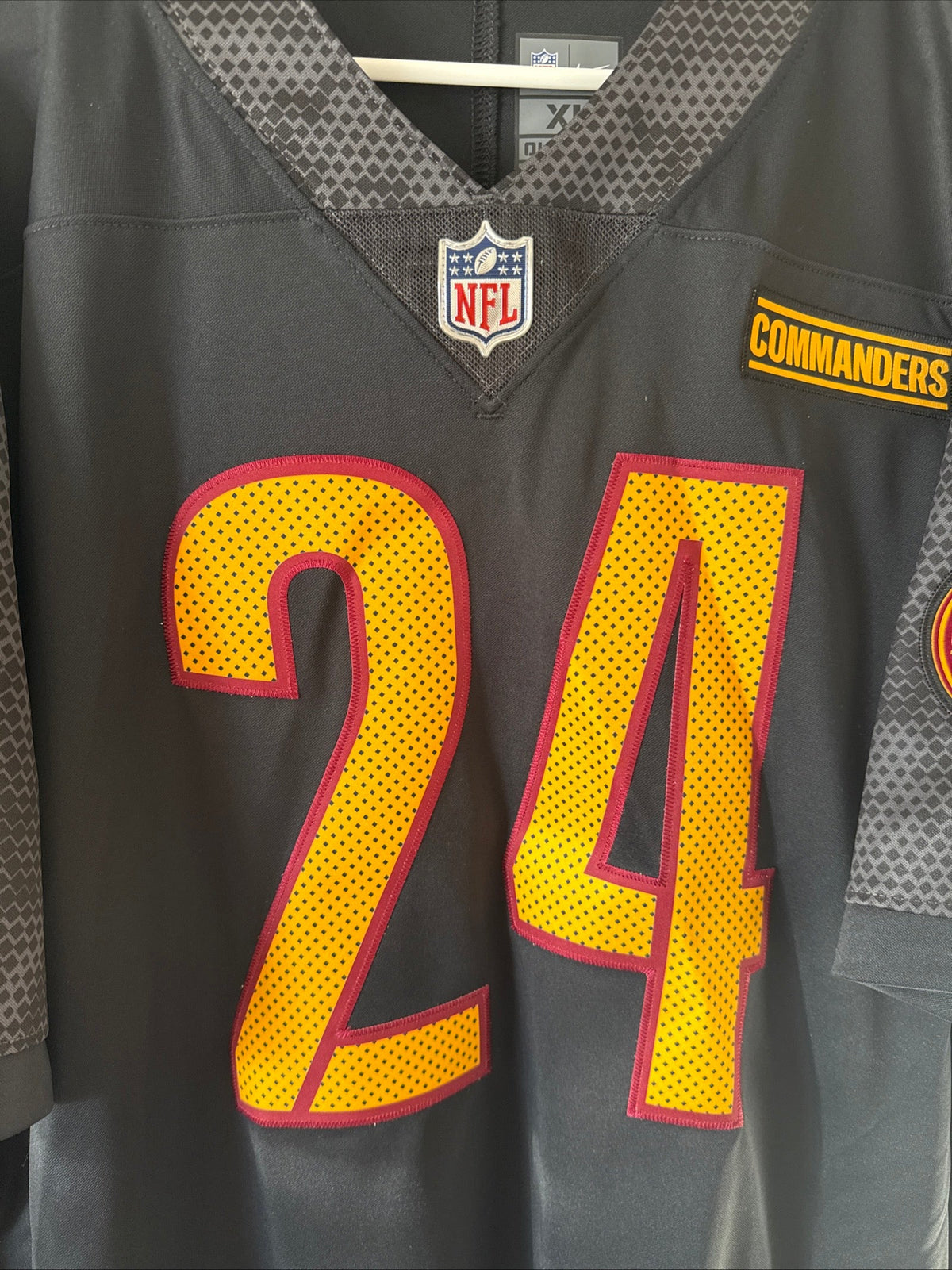 Men's Antonio Gibson #24 Washington Commanders Alt Vapor Lmtd Jersey Sz XL RARE - Kyle’s Football Cards