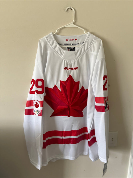 Men’s Bauer Nathan MacKinnon 29 Team Canada 2026 Winter Olympics Jersey Sz XL - Kyle’s Football Cards