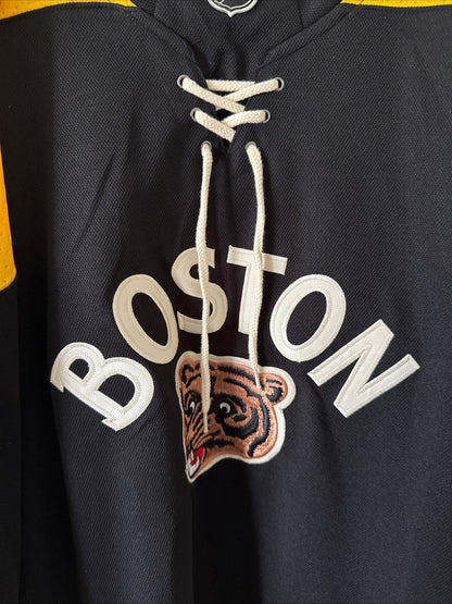 MEN’S CHARLIE McAVOY 73 BOSTON BRUINS 2023 WINTER CLASSIC JERSEY SZ 2XL - RARE - Kyle’s Football Cards