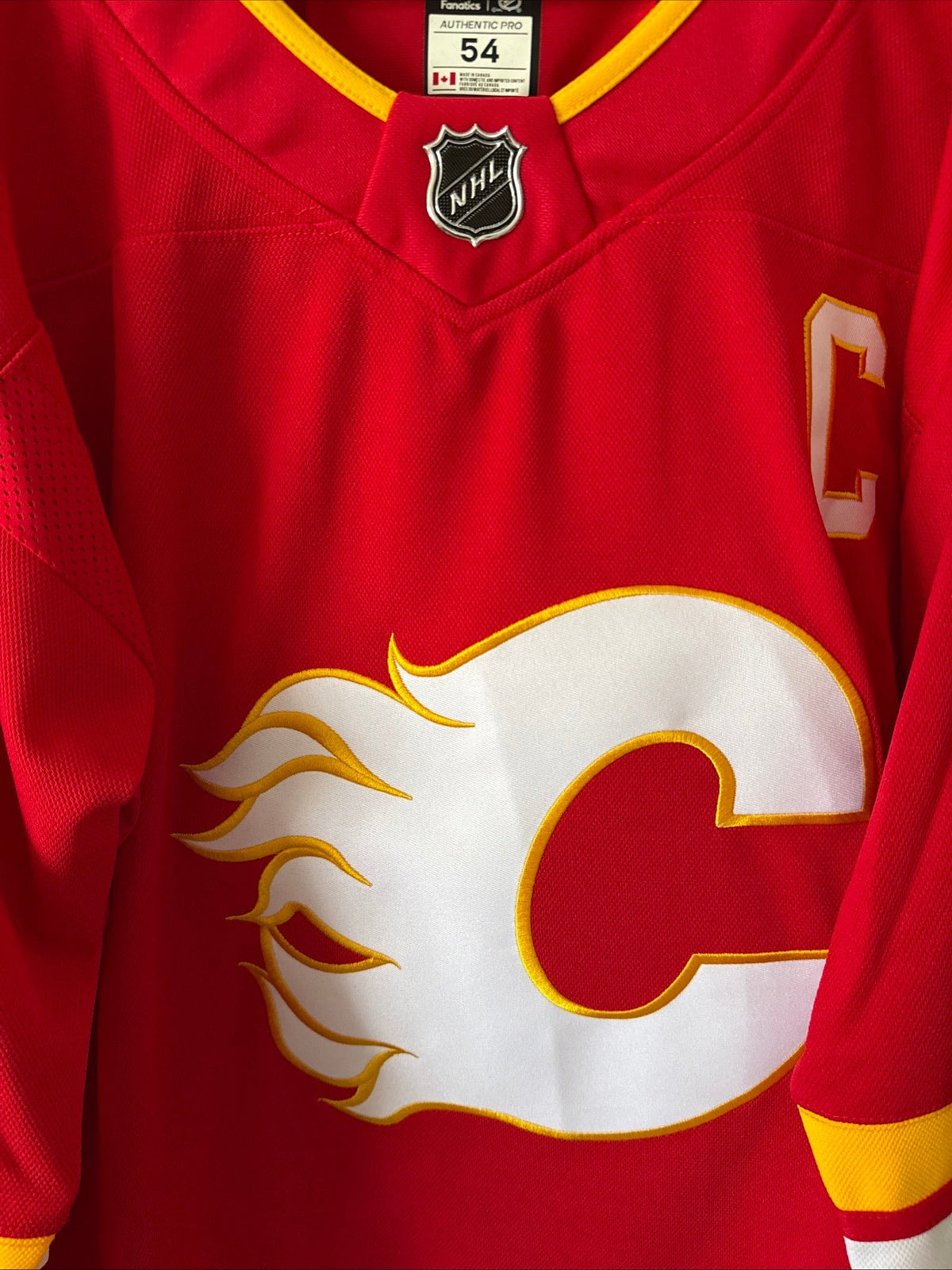 MEN’S FANATICS MIKAEL BACKLUND #11 CALGARY FLAMES HOME NHL JERSEY SZ 54 - RARE - Kyle’s Football Cards