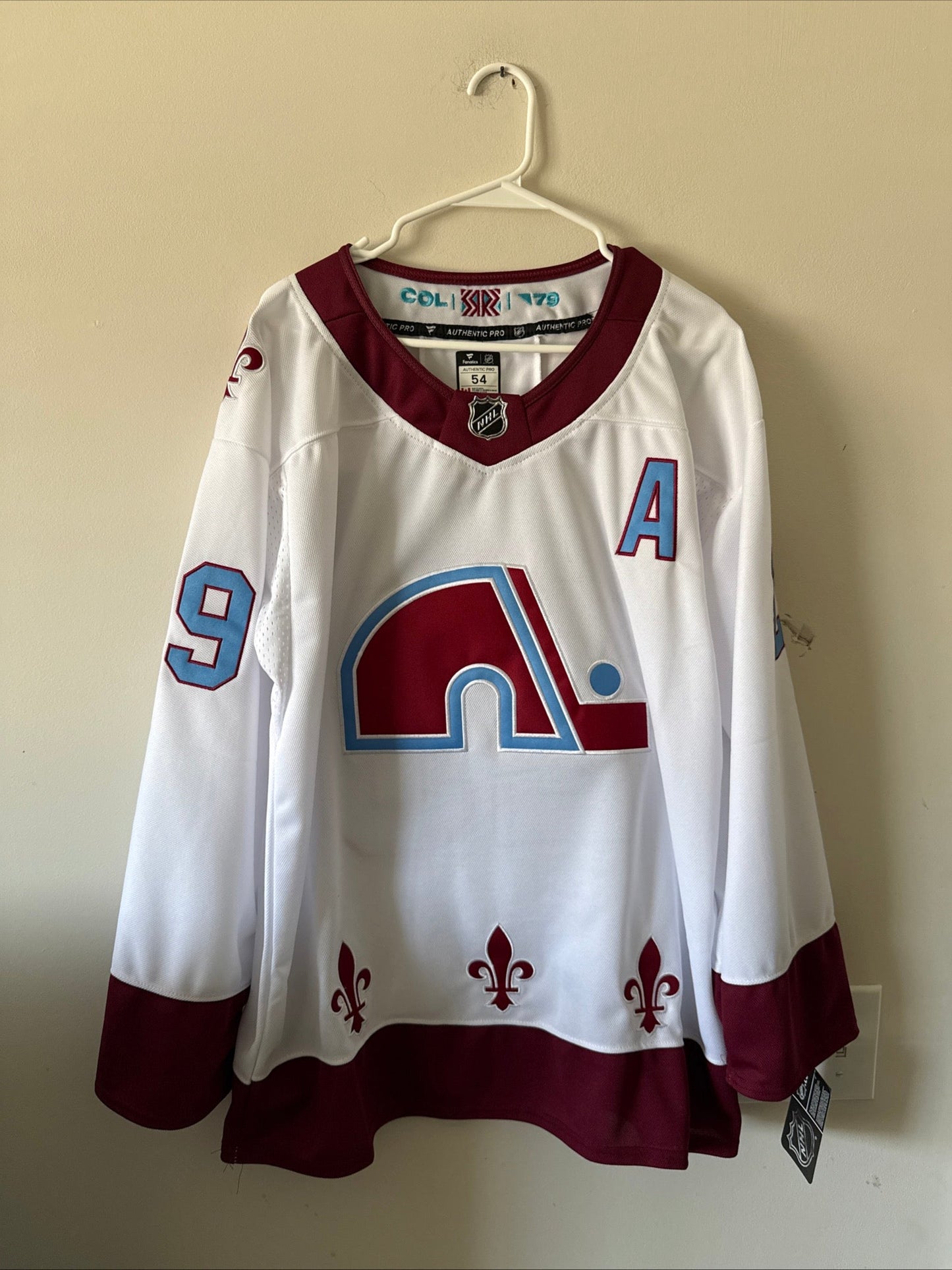 Men’s Fanatics Nathan Mackinnon 29 Quebec Nordiques NHL Jersey Sz 54 - NWT RARE - Kyle’s Football Cards