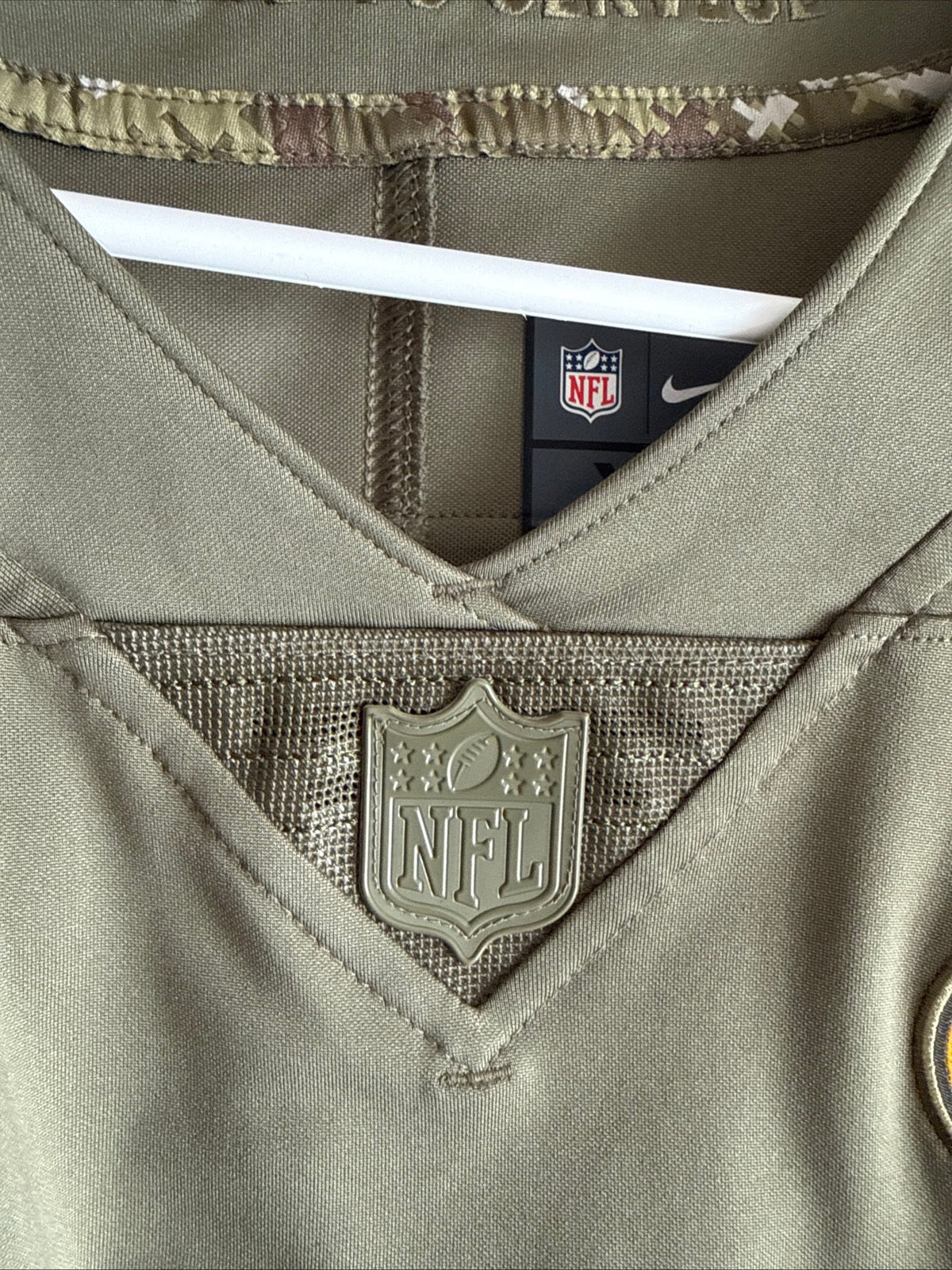Men's Nike Aaron Rodgers 12 GB Packers Salute to Service Lmtd Jersey Sz XL RARE - Kyle’s Football Cards