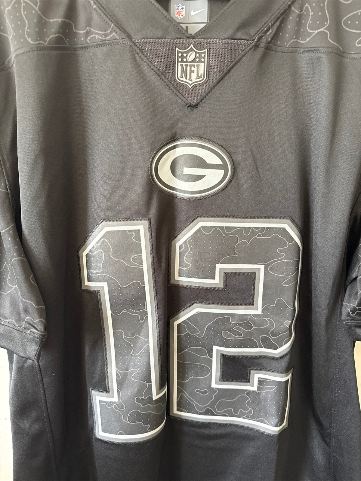 Men's Nike Aaron Rodgers #12 Green Bay Packers RFLCTV Lmtd NFL Jersey Sz L RARE - Kyle’s Football Cards