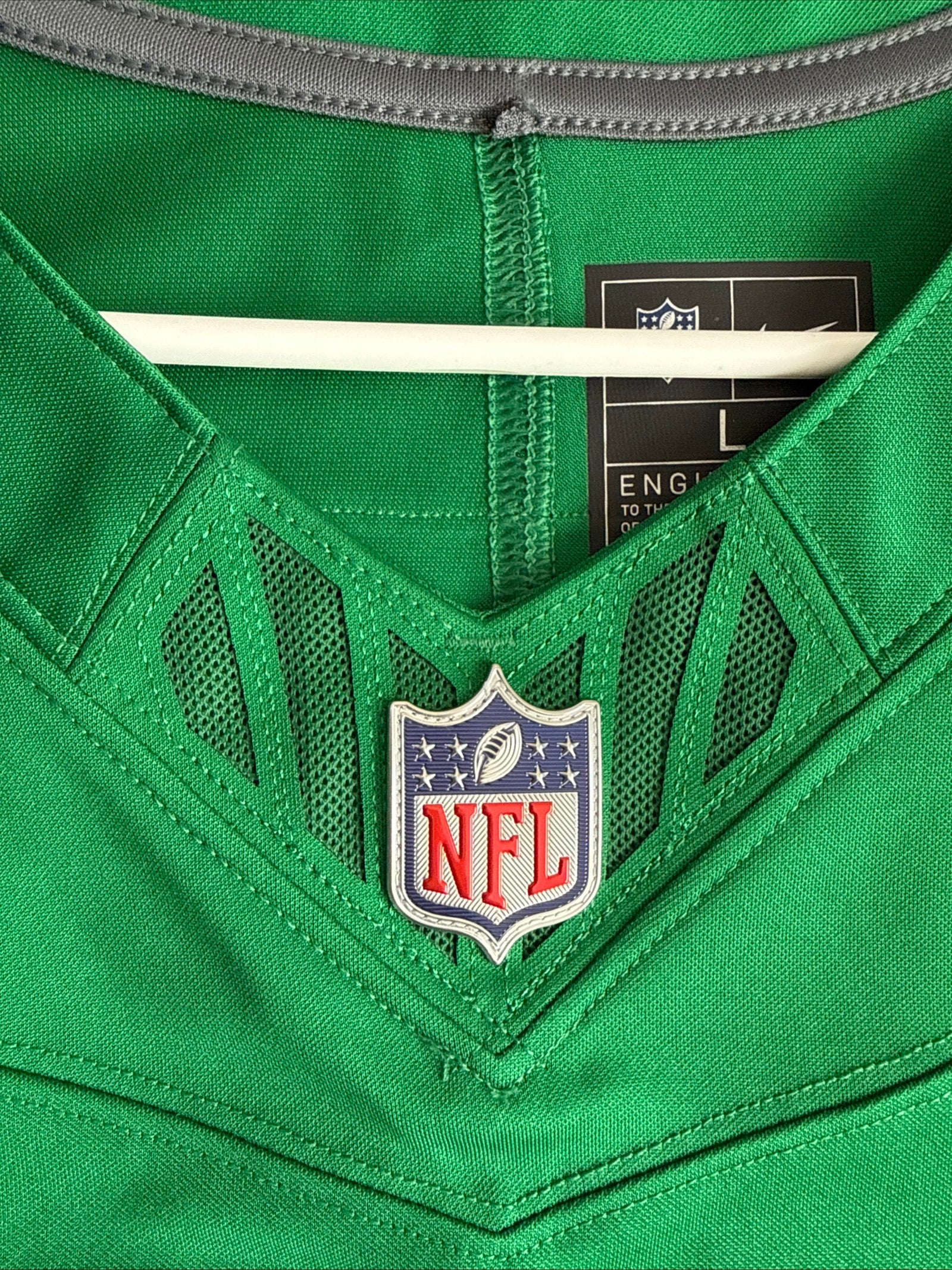 Men’s Nike AJ Brown 11 Philadelphia Eagles Vapor Lmtd Jersey Sz L - Kelly Green - Kyle’s Football Cards