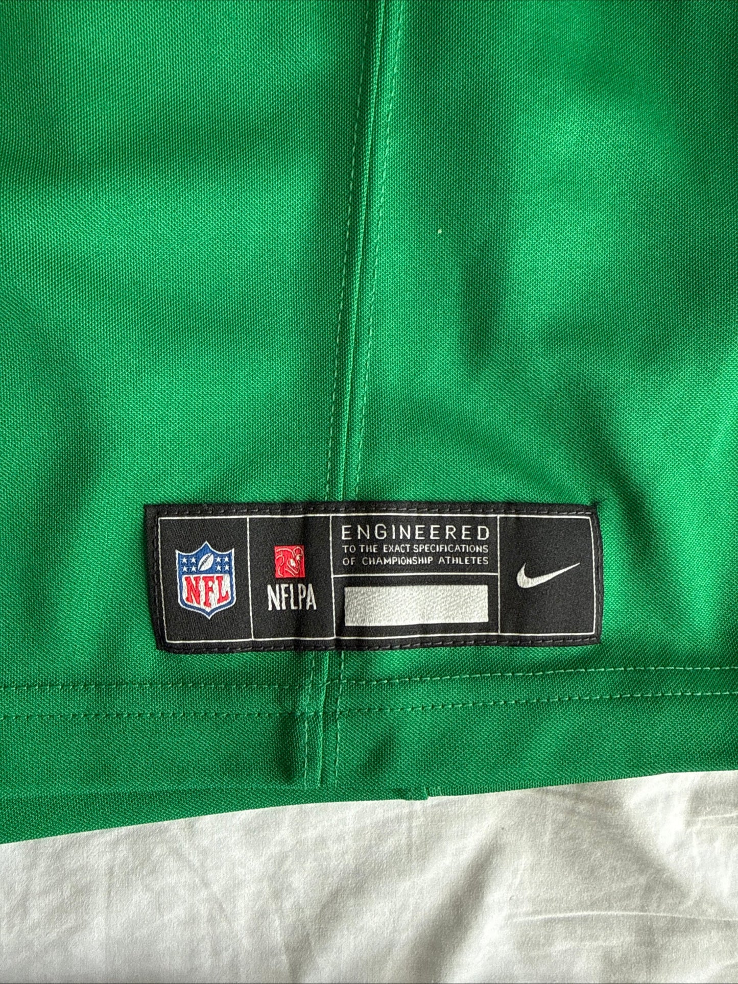 Men’s Nike AJ Brown 11 Philadelphia Eagles Vapor Lmtd Jersey Sz L - Kelly Green - Kyle’s Football Cards