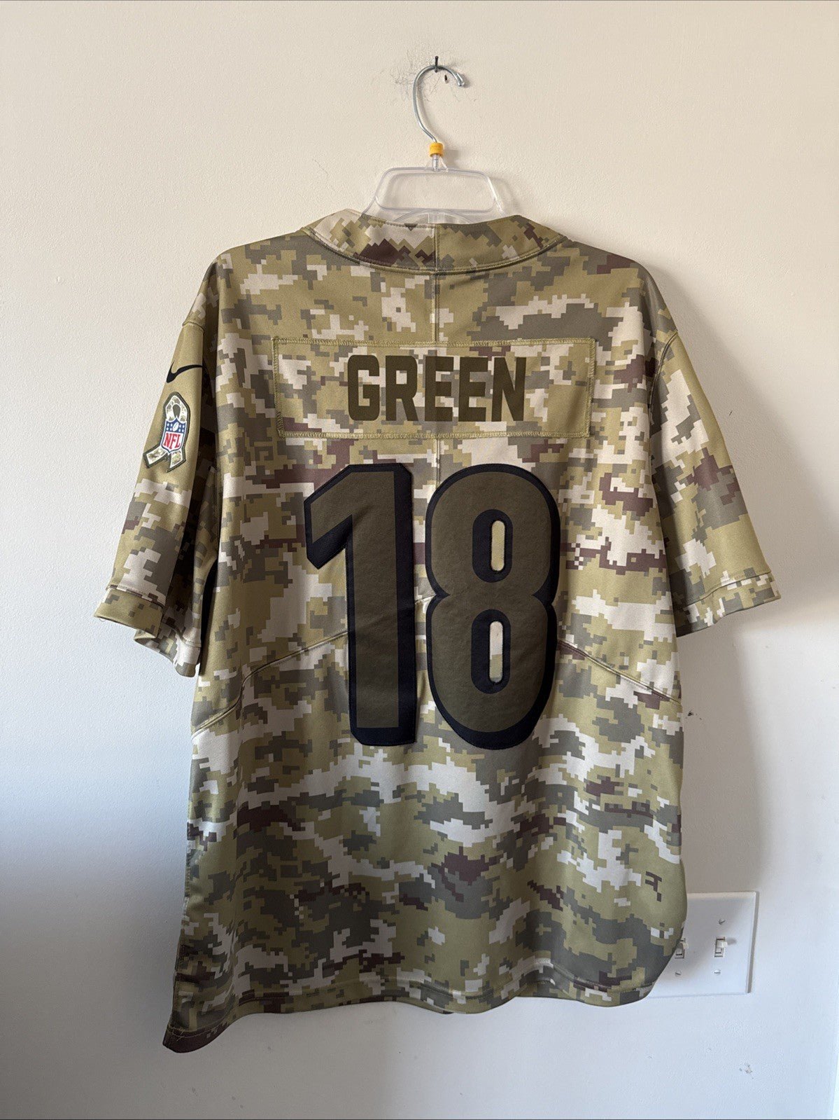Men’s NIKE A.J. Green 18 Cincinnati Bengals SALUTE TO SERVICE Jersey Sz XL RARE - Kyle’s Football Cards