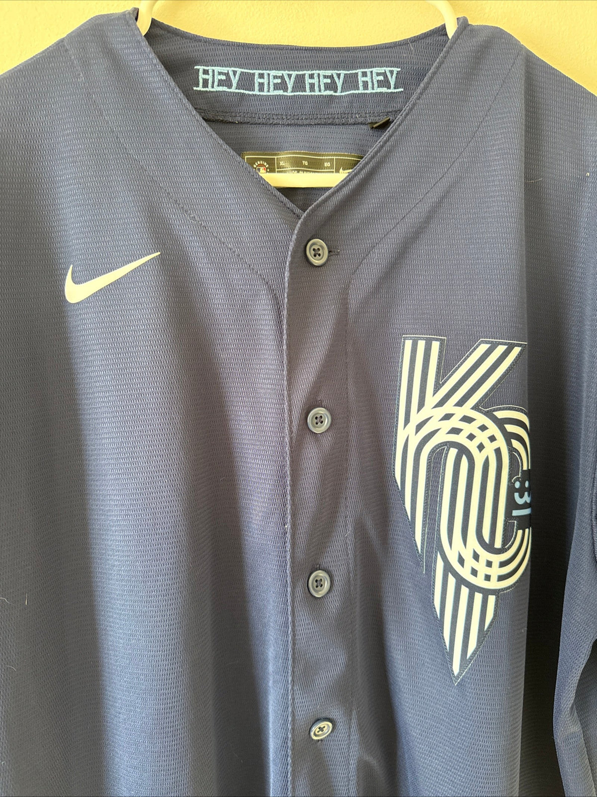 Men’s Nike Andrew Benintendi 16 KC Royals MLB City Connect Jersey Sz XL - RARE - Kyle’s Football Cards