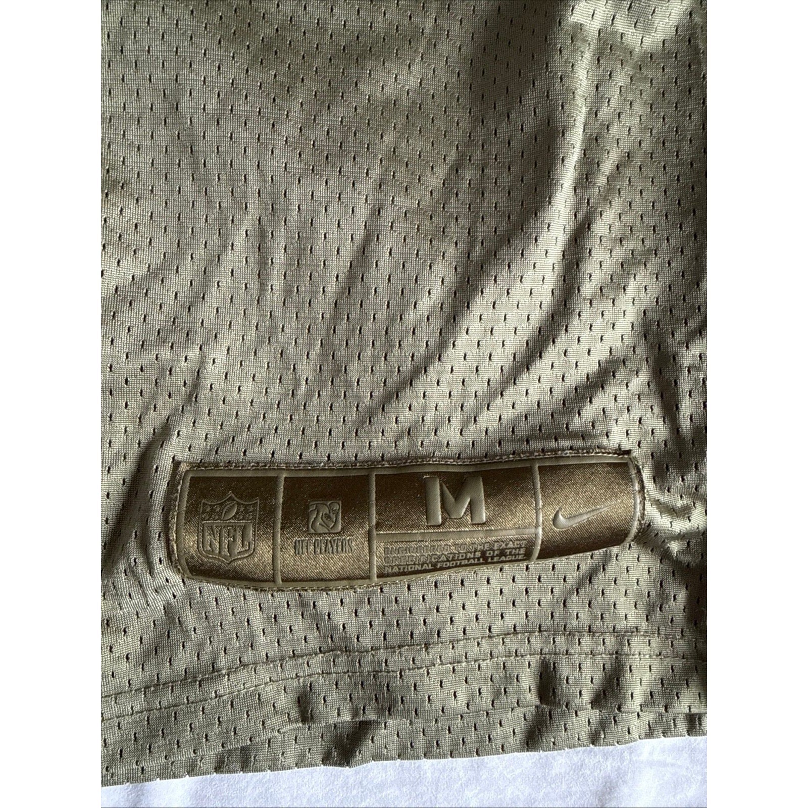 Men’s Nike Antonio Brown 84 Oakland Raiders Salute to Service Lmtd Jersey Sz M - Kyle’s Football Cards
