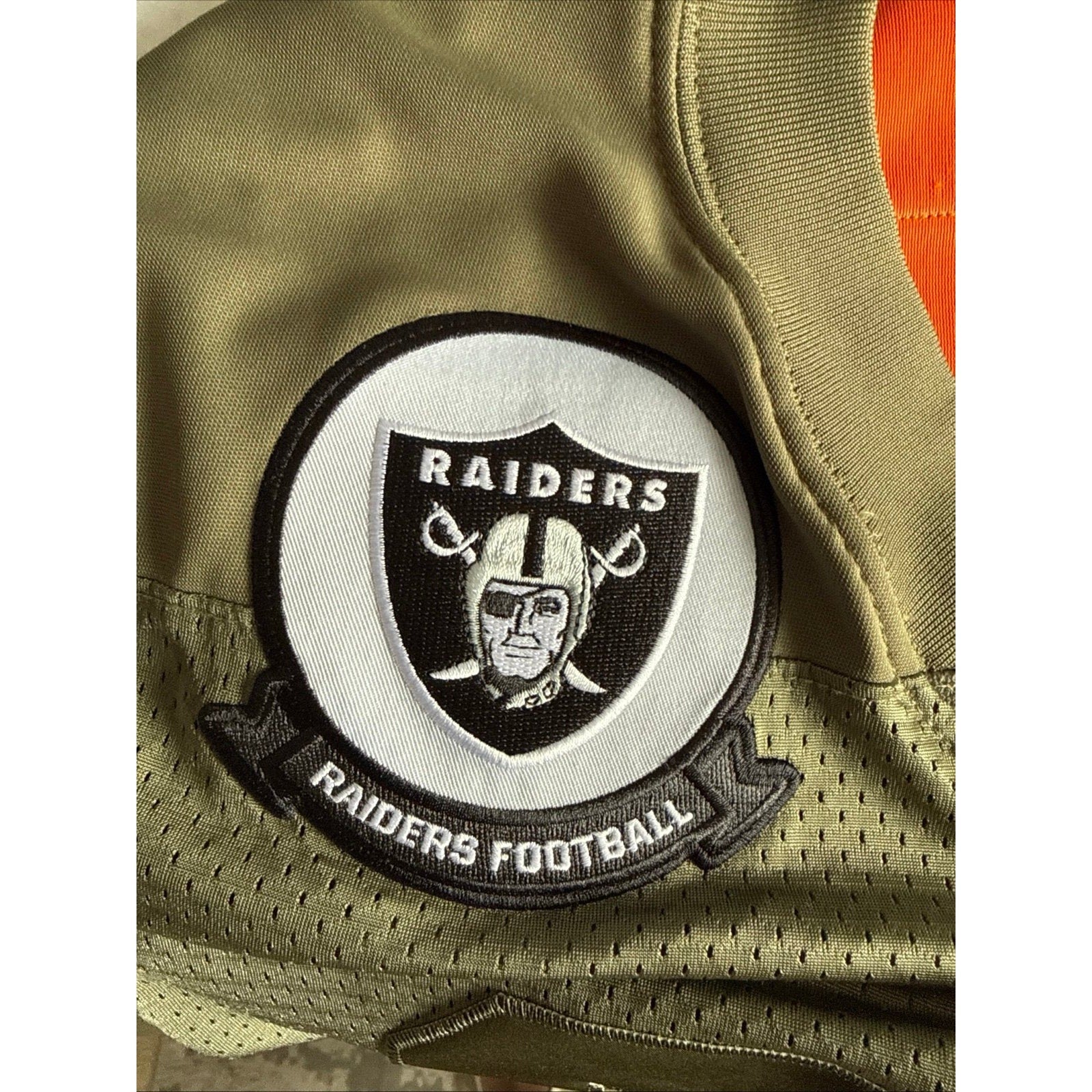 Men’s Nike Antonio Brown 84 Oakland Raiders Salute to Service Lmtd Jersey Sz M - Kyle’s Football Cards