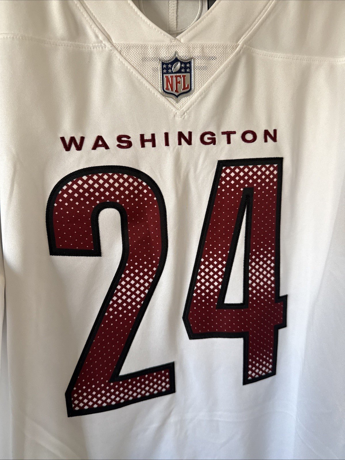 Men’s Nike Antonio Gibson 24 Washington Commanders NFL Jersey Sz XL - RARE - Kyle’s Football Cards