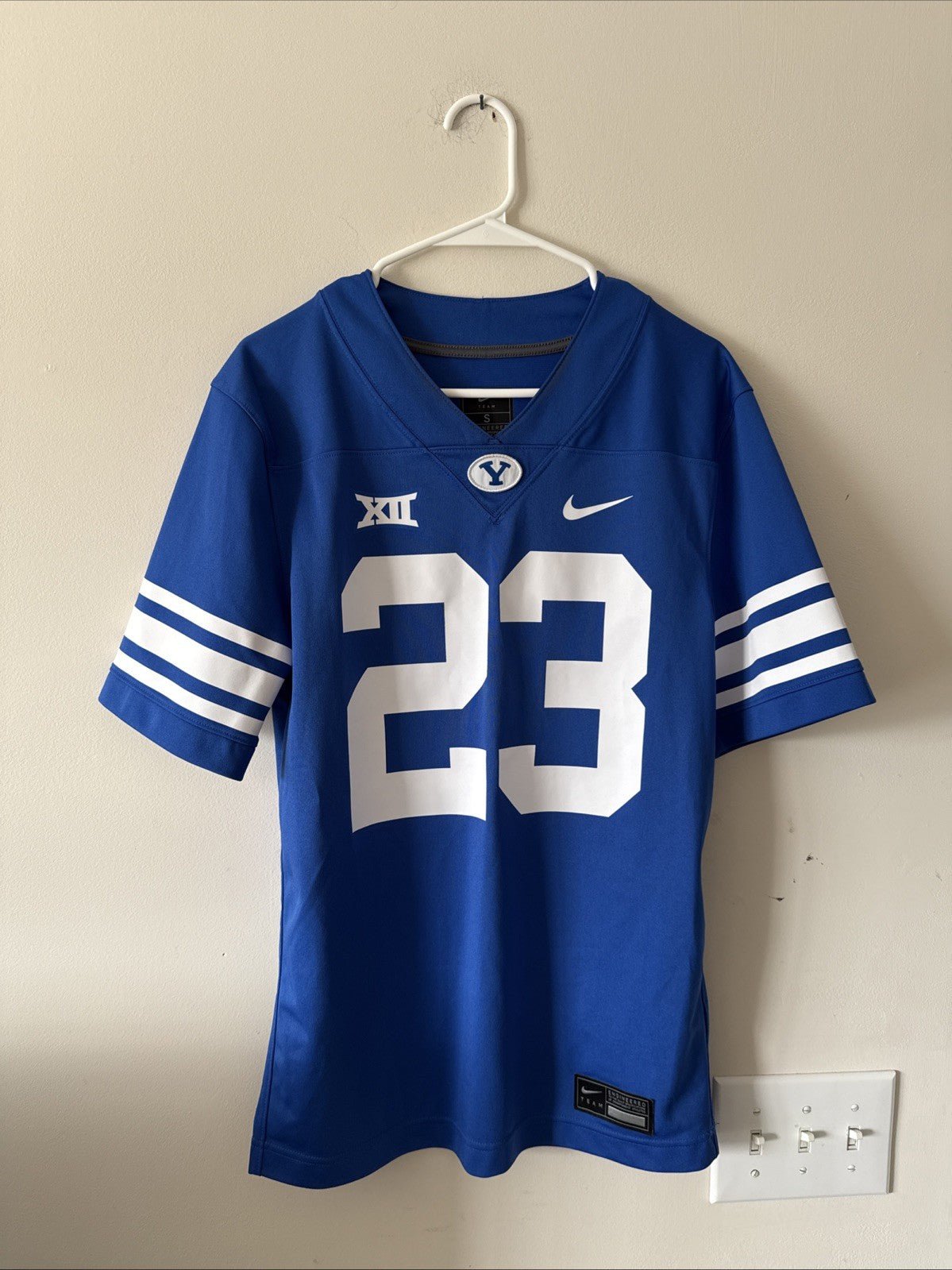 Men’s Nike BYU Cougars 23 Untouchable Football Replica Jersey Sz S - Blue RARE - Kyle’s Football Cards