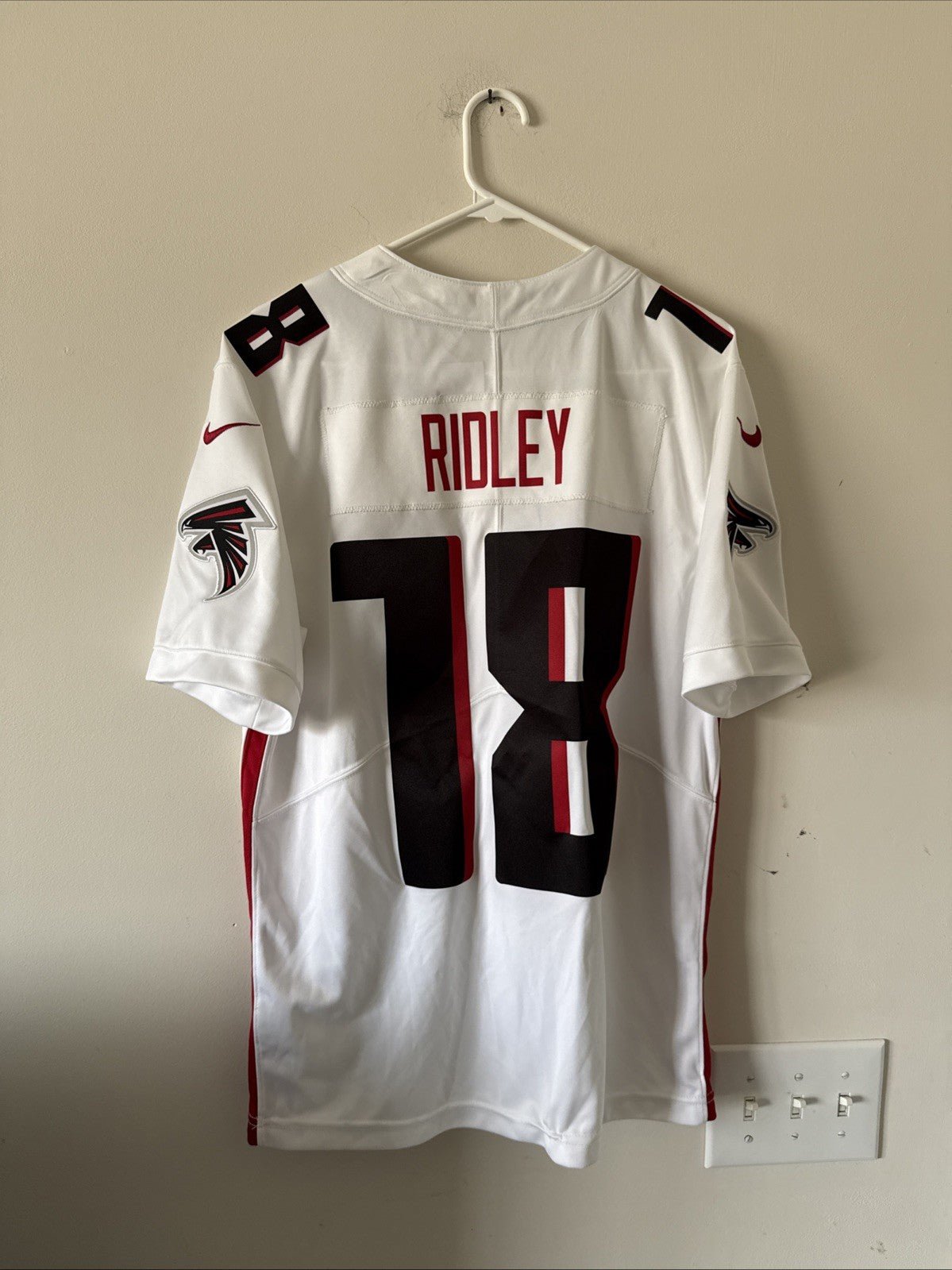 Men’s Nike Calvin Ridley 18 Atlanta Falcons Vapor Lmtd Jersey Sz M - White RARE - Kyle’s Football Cards