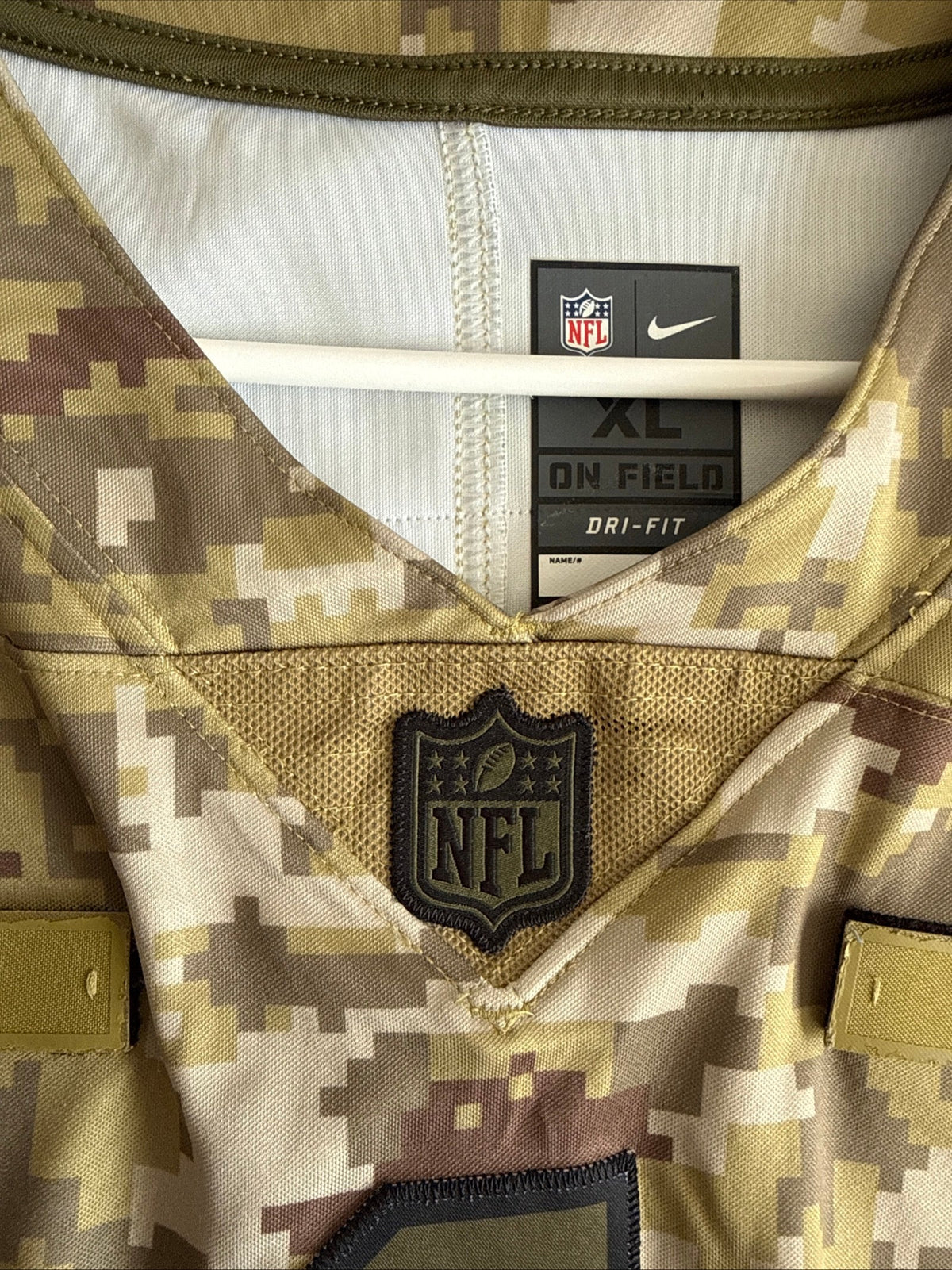 Men's Nike Cam Newton #1 Carolina Panthers Salute to Service Lmtd Jersey Sz XL - Kyle’s Football Cards
